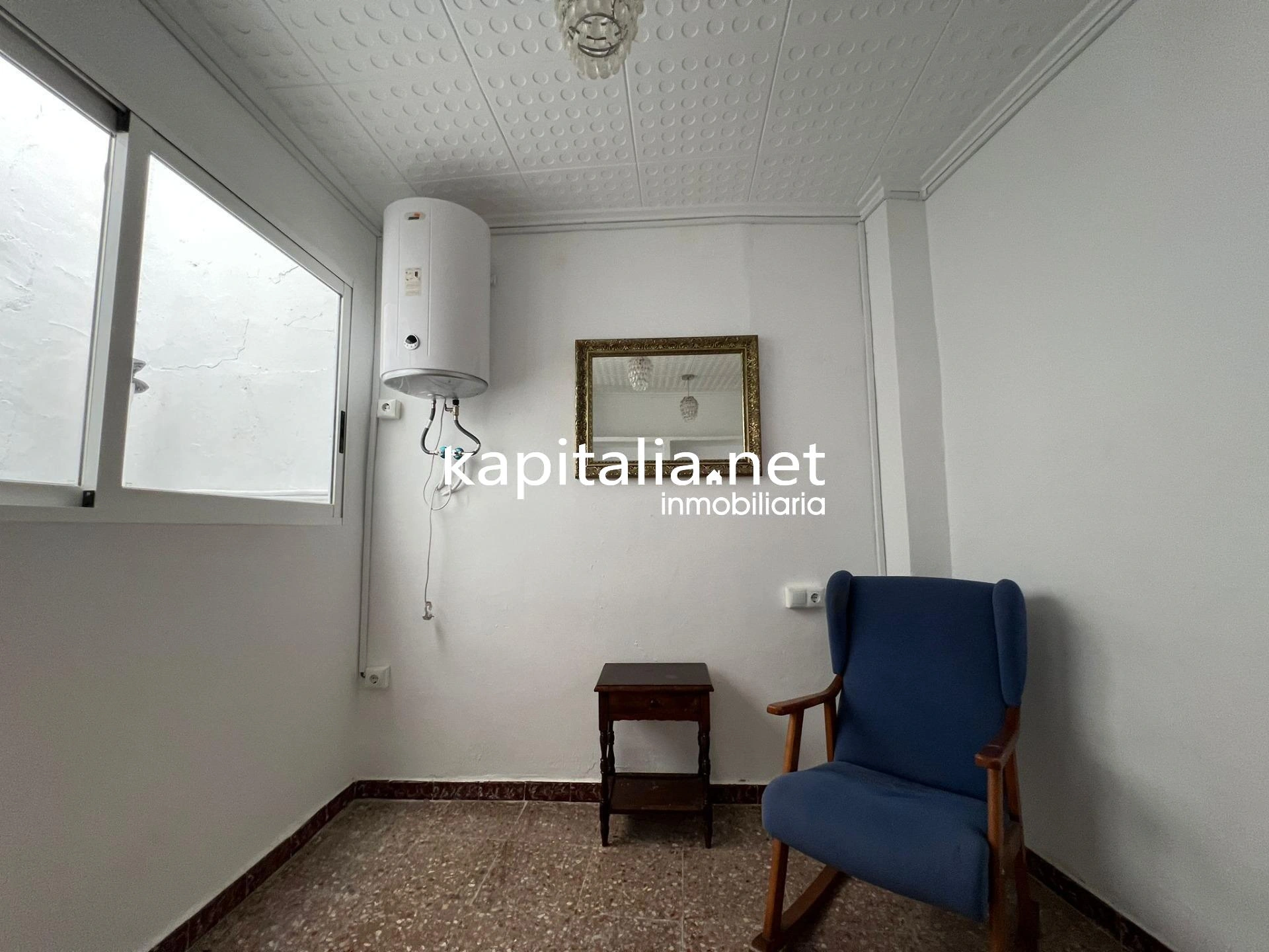 10406 - Fantástica casa a la venta en Ontinyent , zona de la Vila . En exclusividad .