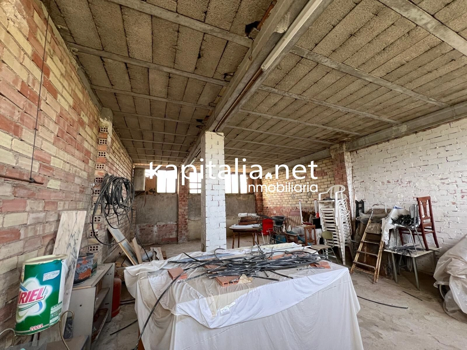 10407 - Casita a la venta en Ontinyent , zona del Pla .