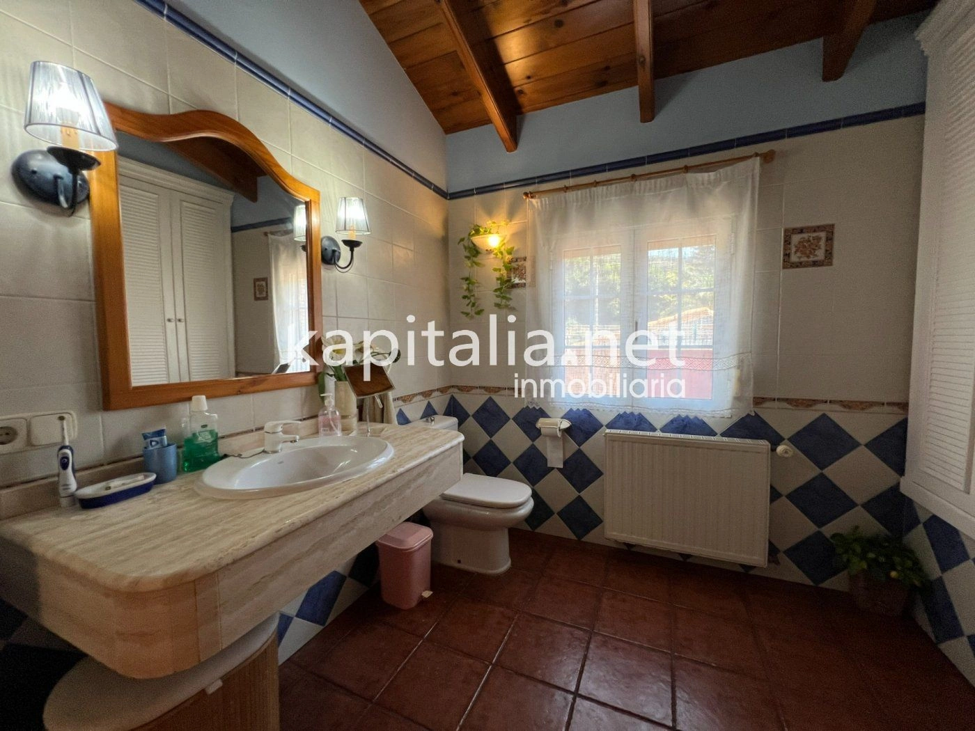 07617 - Magnifico chalet a la venta en Ontinyent a 1.5km de la población.