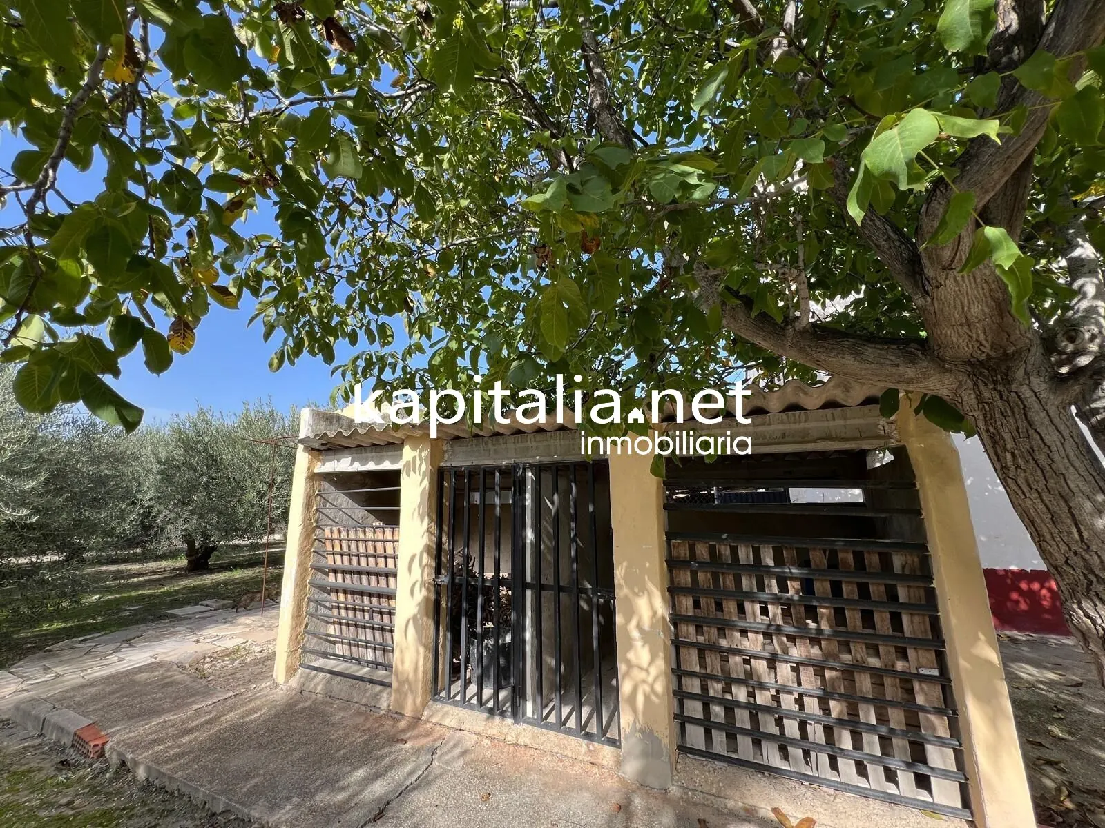 10407 - Casita a la venta en Ontinyent , zona del Pla .