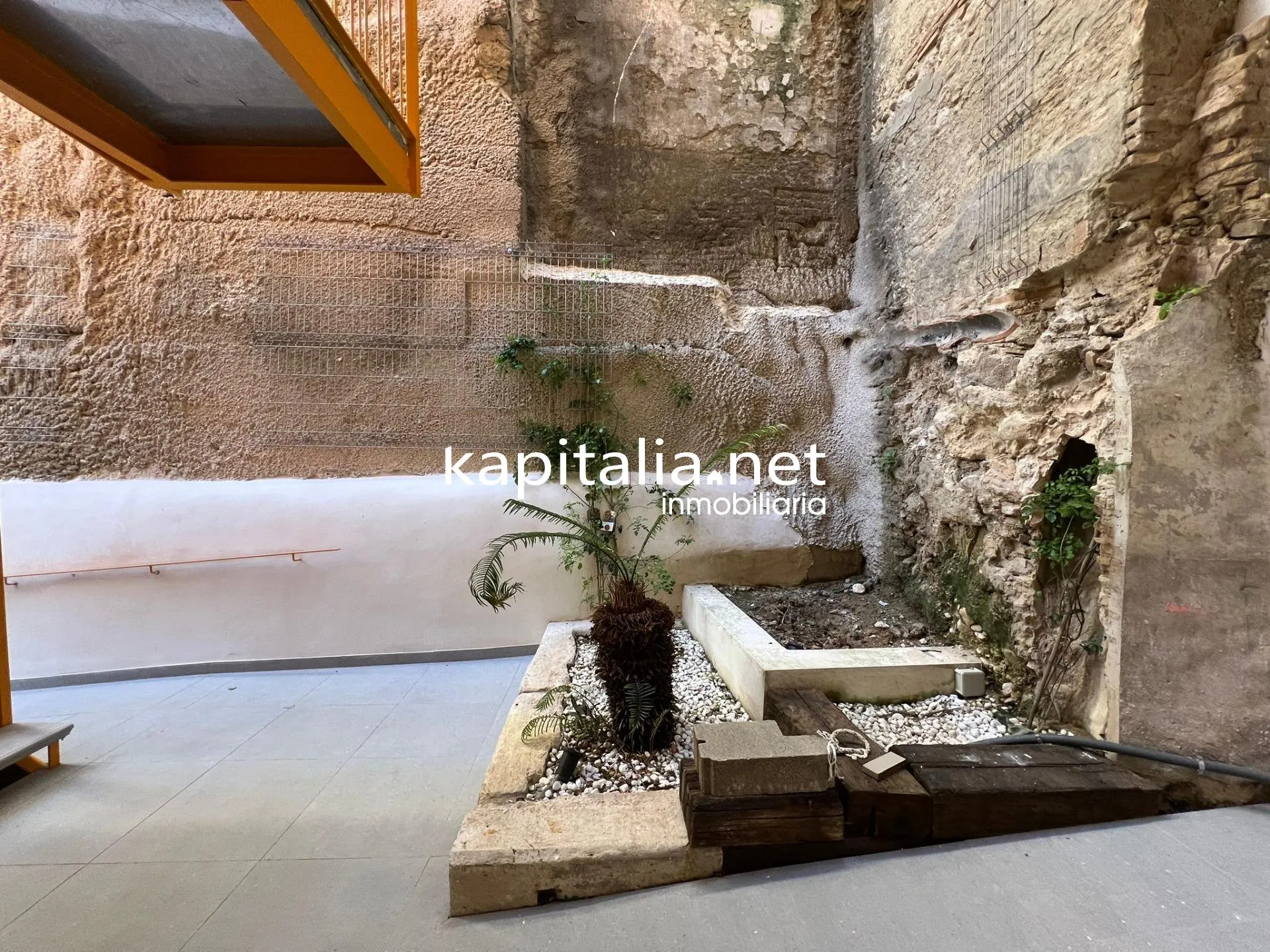 10388 - Property for Rent in Ontinyent