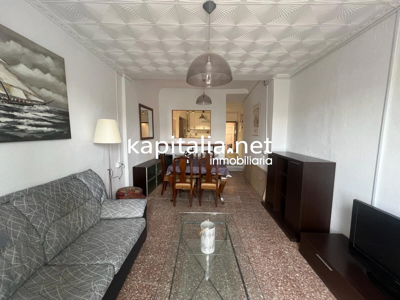 10406 - Fantástica casa a la venta en Ontinyent , zona de la Vila . En exclusividad .