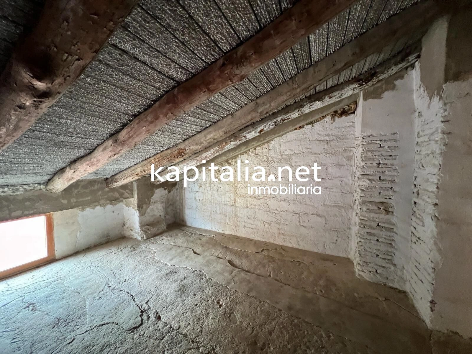 10406 - Fantástica casa a la venta en Ontinyent , zona de la Vila . En exclusividad .