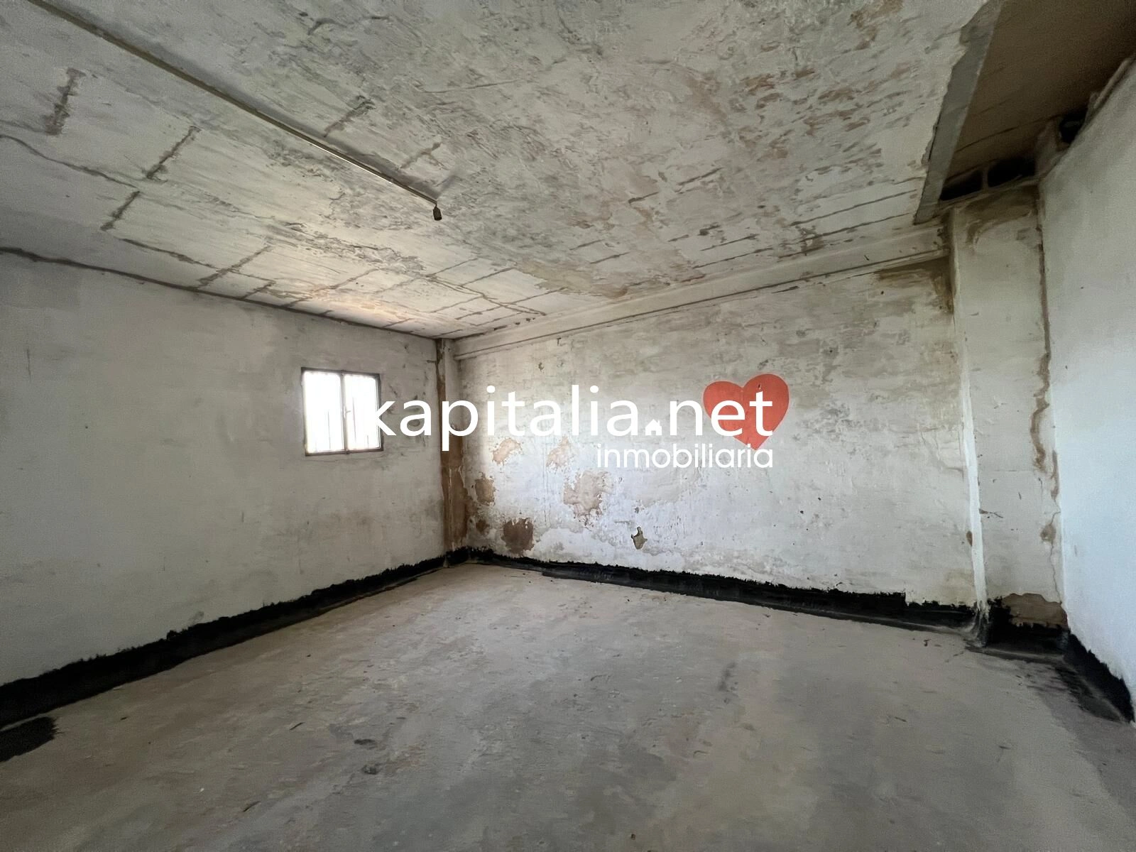 10407 - Casita a la venta en Ontinyent , zona del Pla .