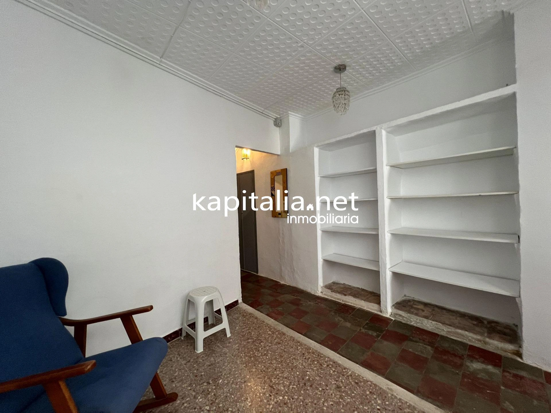 10406 - Fantástica casa a la venta en Ontinyent , zona de la Vila . En exclusividad .