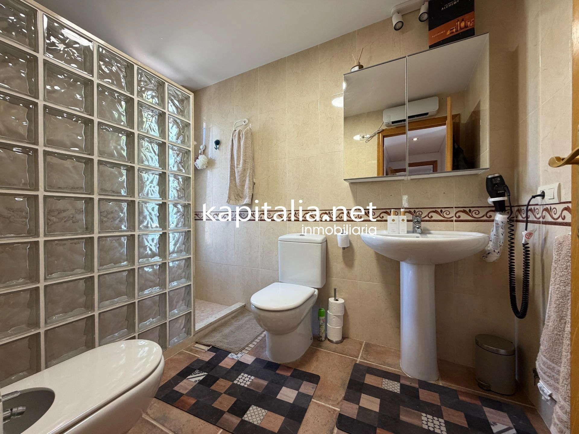 10411 - ESPECTACULAR CHALET CON JACUZZI EN OLLERIA. EN EXCLUSIVA EN KAPITALIA!!!