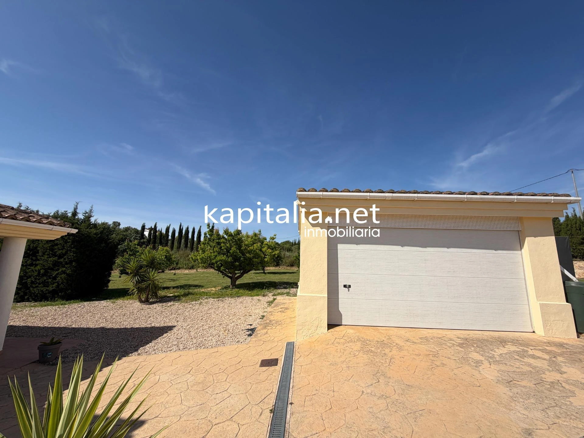 10411 - ESPECTACULAR CHALET CON JACUZZI EN OLLERIA. EN EXCLUSIVA EN KAPITALIA!!!