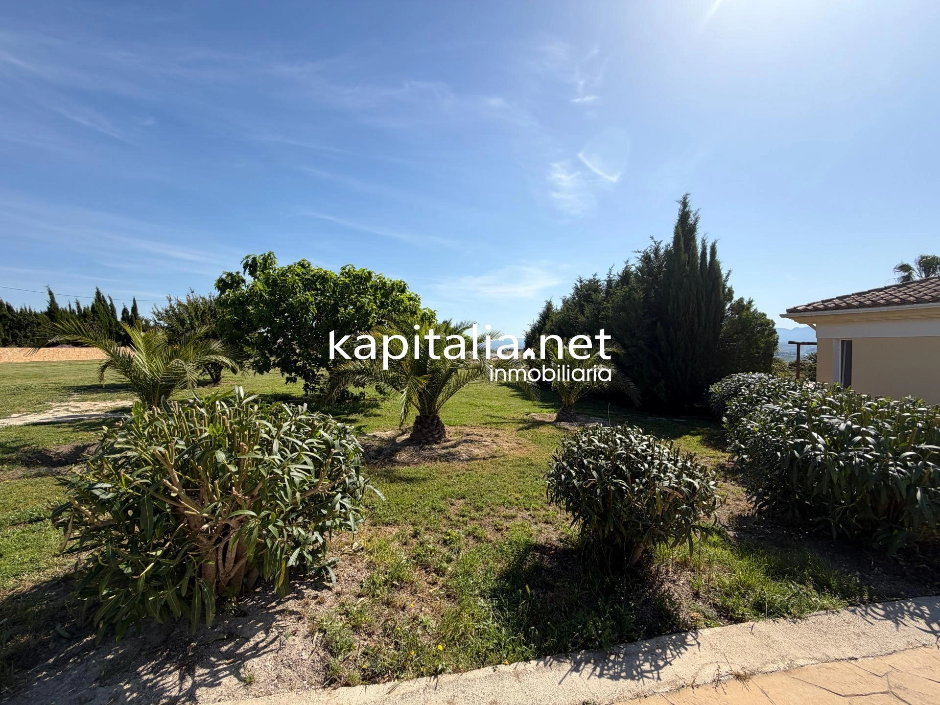 10411 - ESPECTACULAR CHALET CON JACUZZI EN OLLERIA. EN EXCLUSIVA EN KAPITALIA!!!