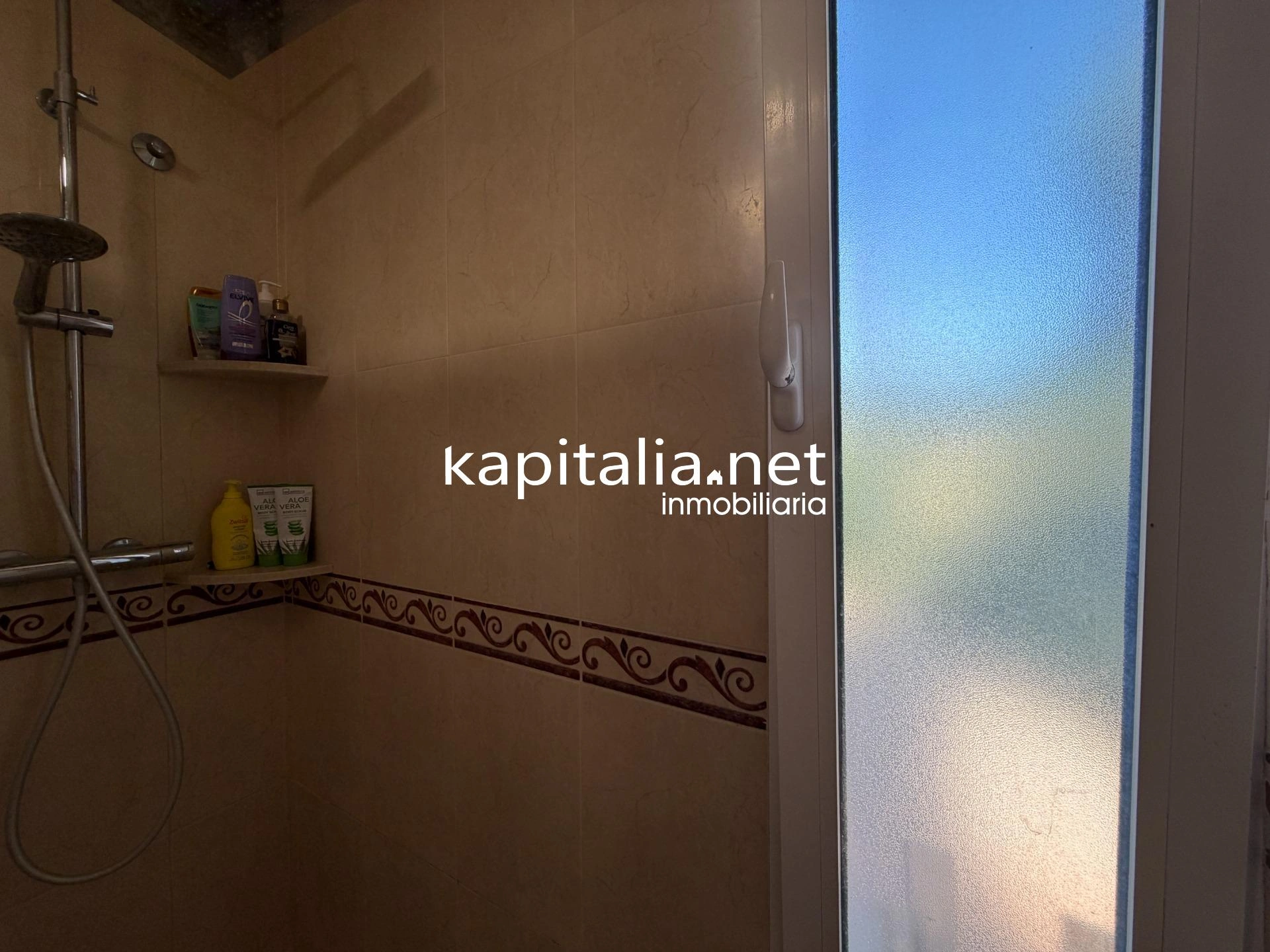 10411 - ESPECTACULAR CHALET CON JACUZZI EN OLLERIA. EN EXCLUSIVA EN KAPITALIA!!!