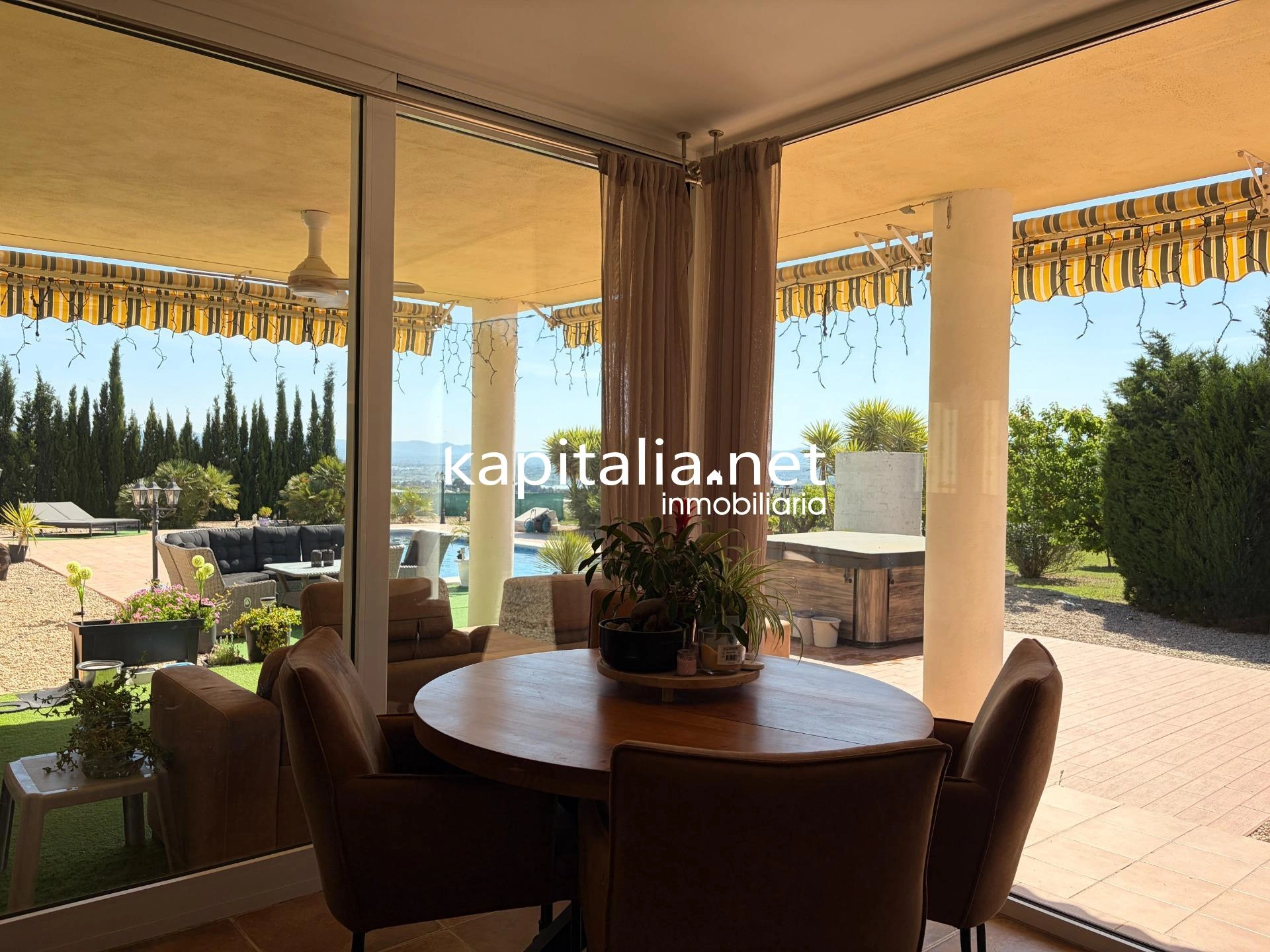 10411 - ESPECTACULAR CHALET CON JACUZZI EN OLLERIA. EN EXCLUSIVA EN KAPITALIA!!!