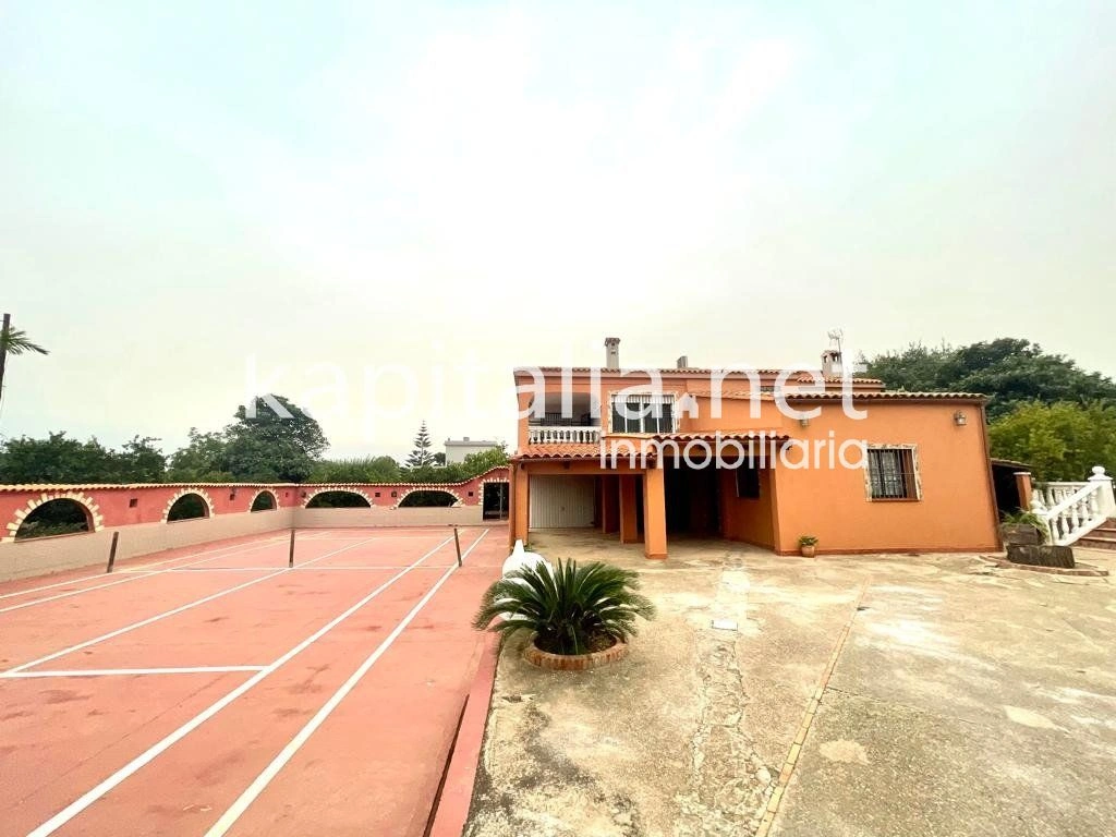 07780 - Chalet en Alzira
