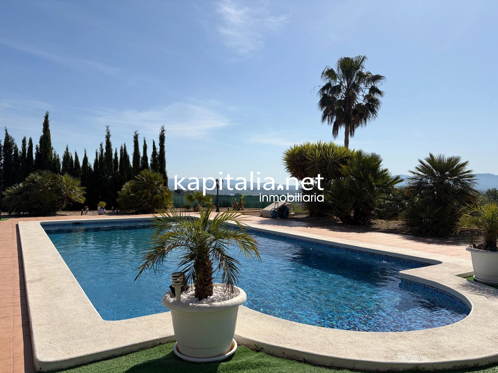 10411 - ESPECTACULAR CHALET CON JACUZZI EN OLLERIA. EN EXCLUSIVA EN KAPITALIA!!!