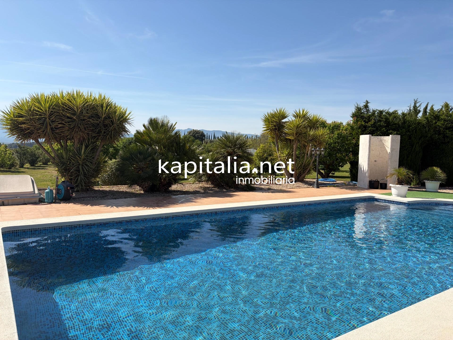 10411 - ESPECTACULAR CHALET CON JACUZZI EN OLLERIA. EN EXCLUSIVA EN KAPITALIA!!!