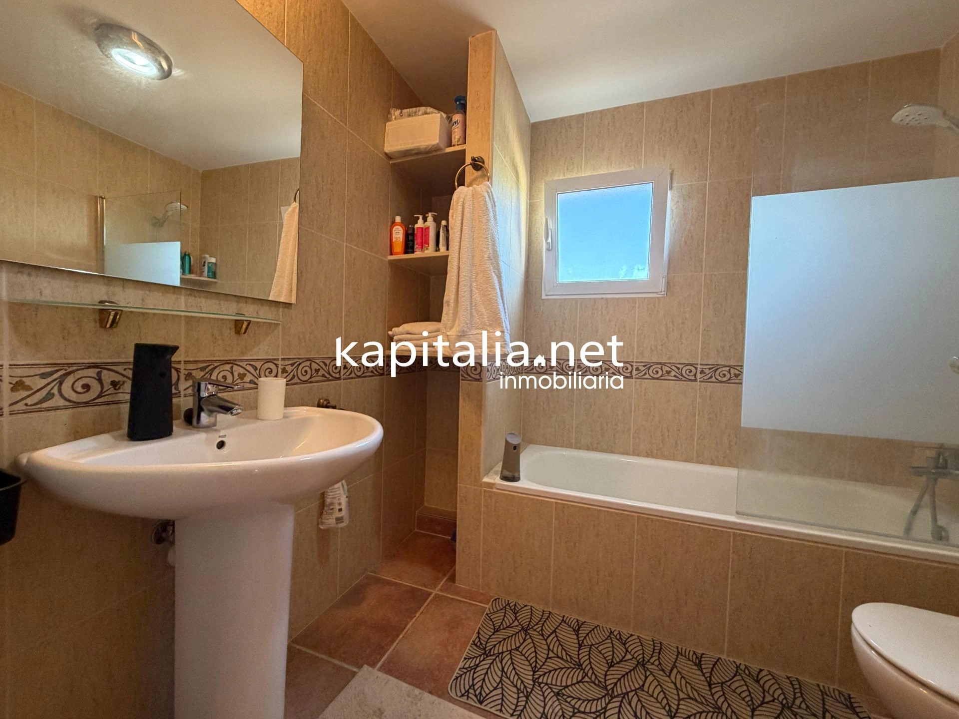 10411 - ESPECTACULAR CHALET CON JACUZZI EN OLLERIA. EN EXCLUSIVA EN KAPITALIA!!!