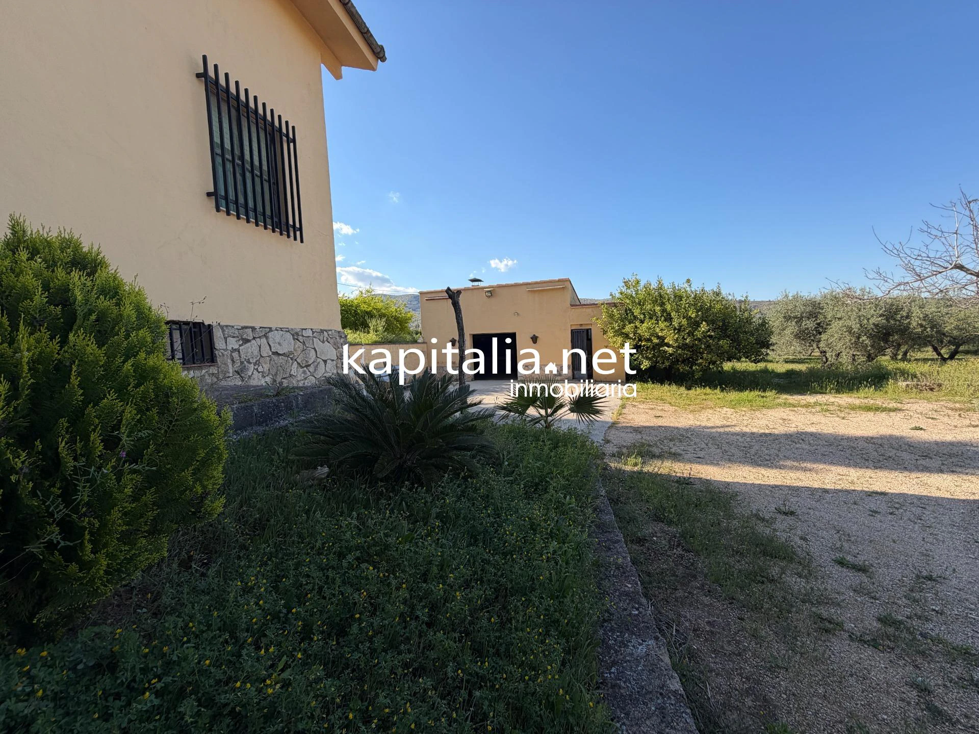 10408 - CHALET CON MAGNÍFICAS VISTAS EN EXCLUSIVA EN KAPITALIA!!