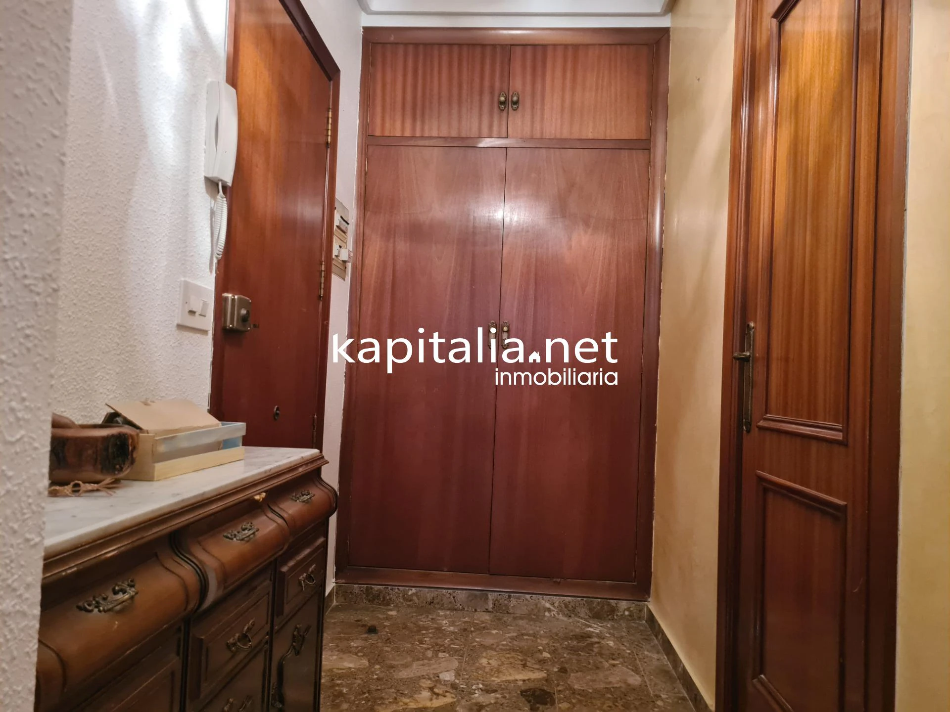 10416 - PISO EN EXCLUSIVA EN AYELO DE MALFERIT DE GRANDES DIMENSIONES Y MUY LUMINOSO.