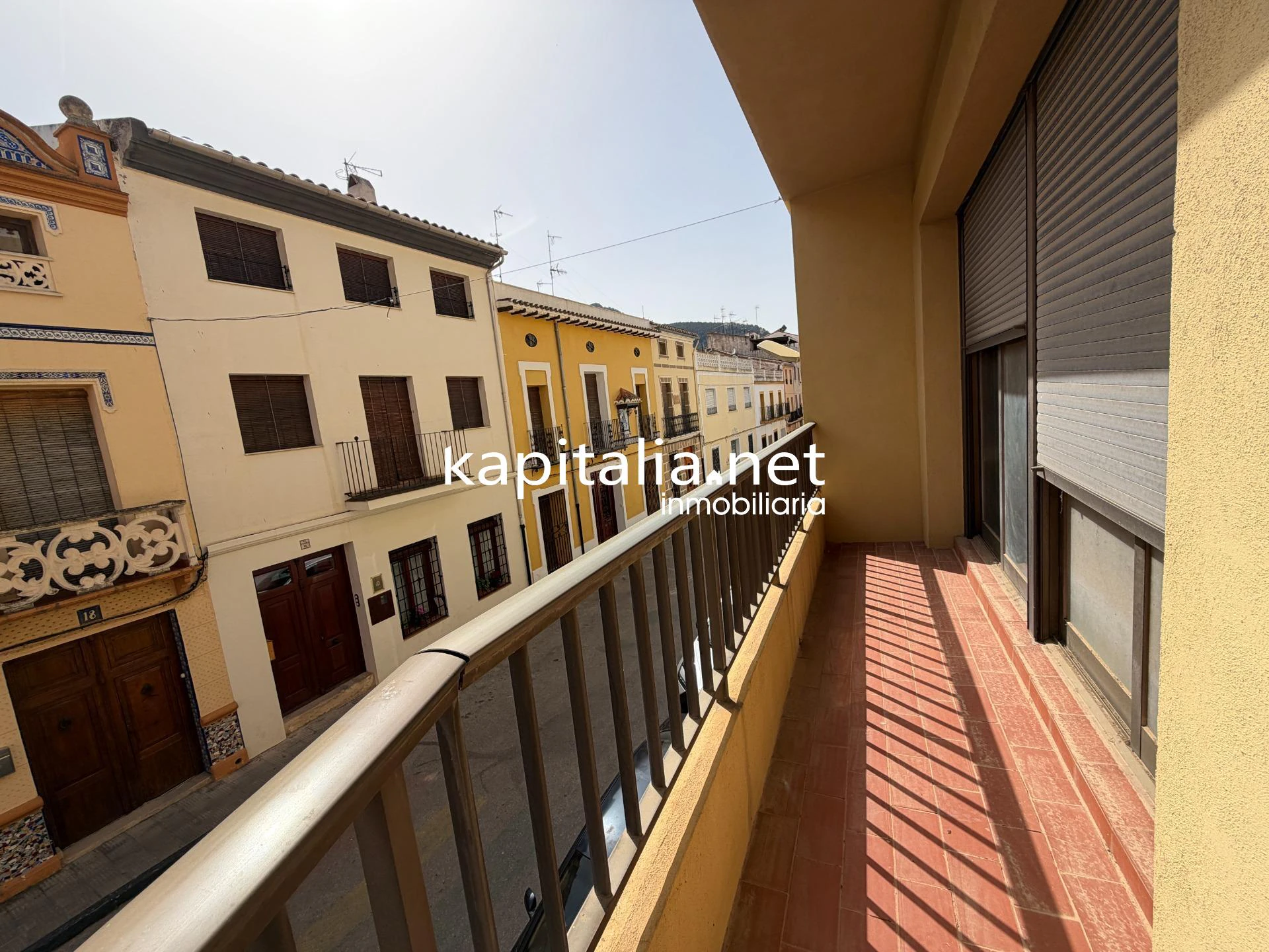 EDIFICIO EN EXCLUSIVA EN VENTA EN LA FONT DE LA FIGUERA.