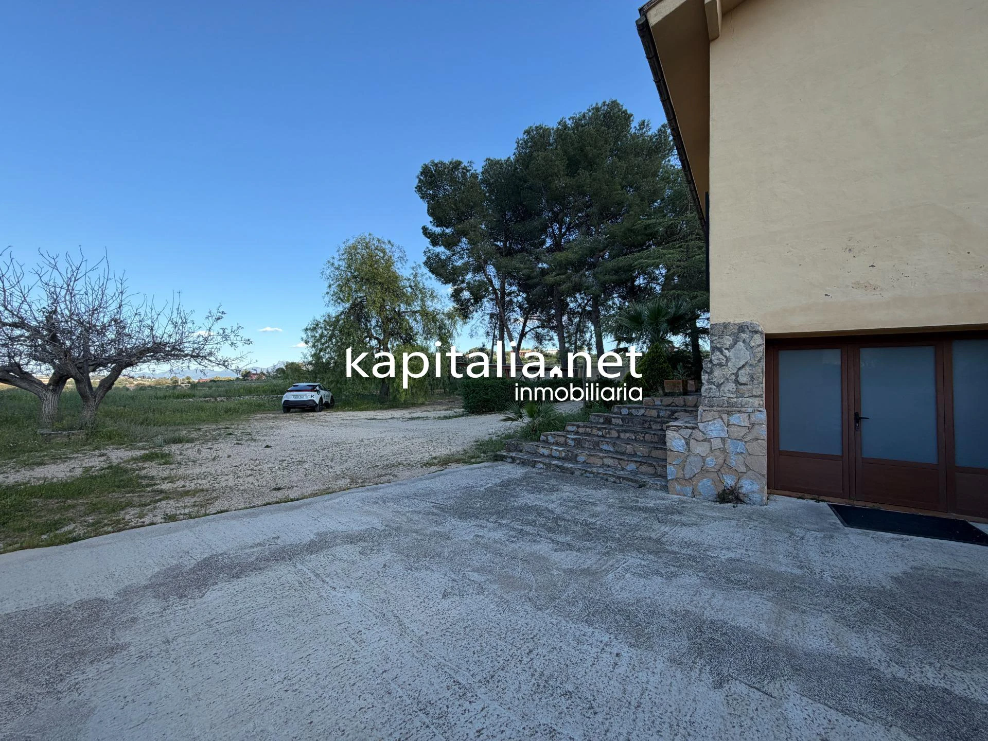 10408 - CHALET CON MAGNÍFICAS VISTAS EN EXCLUSIVA EN KAPITALIA!!