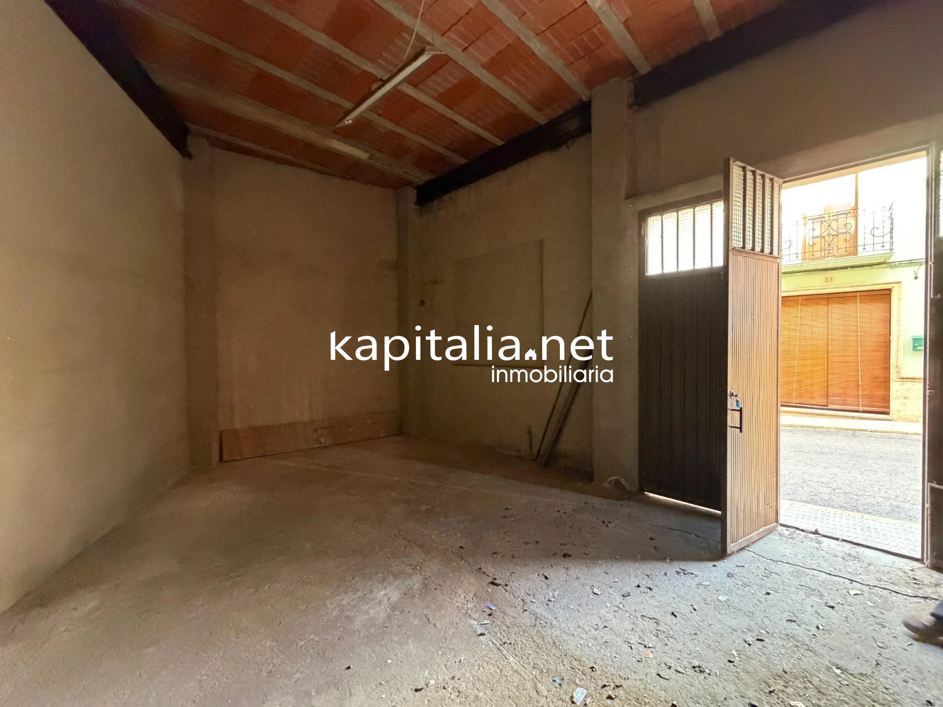 EDIFICIO EN EXCLUSIVA EN VENTA EN LA FONT DE LA FIGUERA.