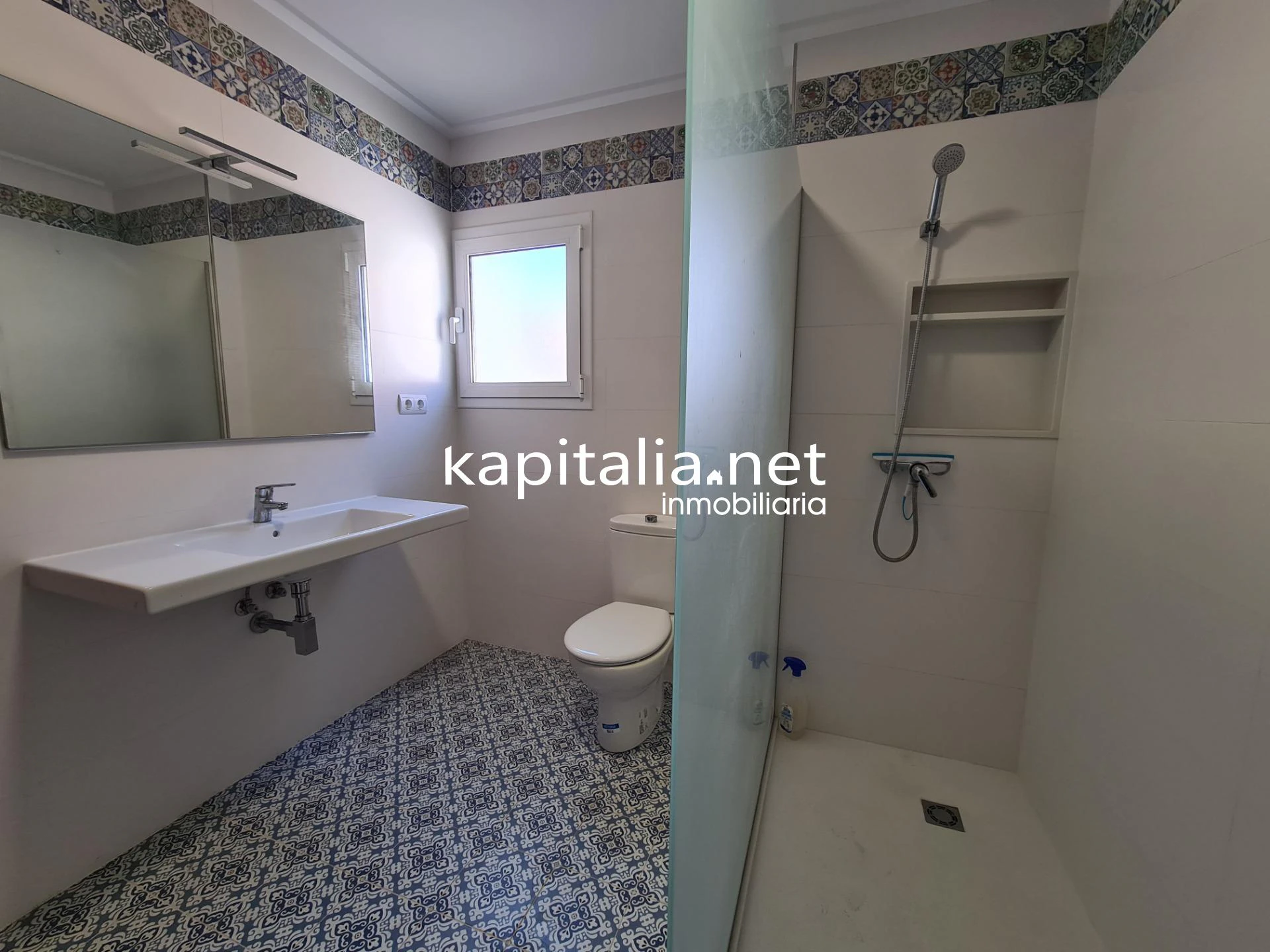 10416 - PISO EN EXCLUSIVA EN AYELO DE MALFERIT DE GRANDES DIMENSIONES Y MUY LUMINOSO.
