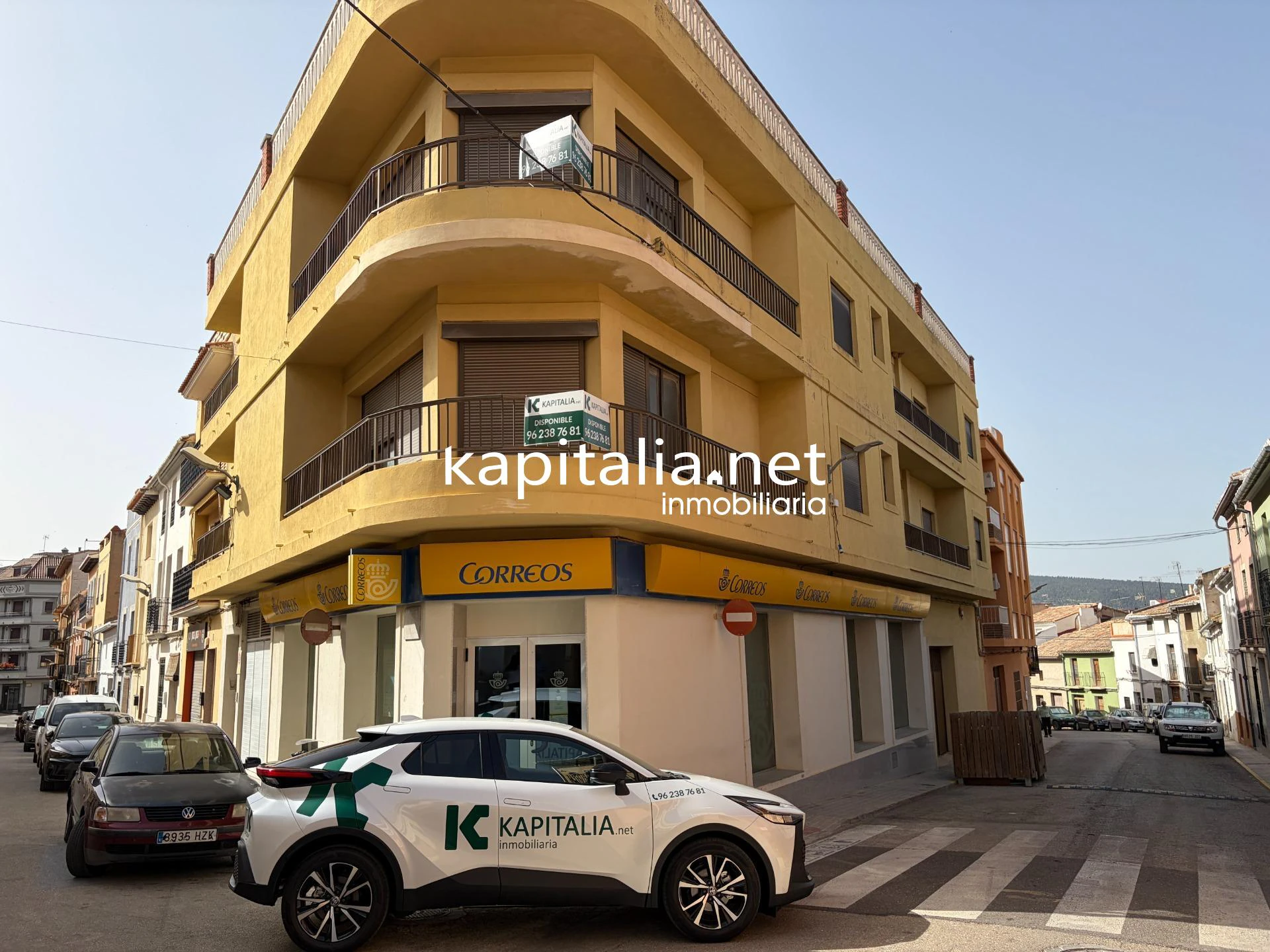 EDIFICIO EN EXCLUSIVA EN VENTA EN LA FONT DE LA FIGUERA.