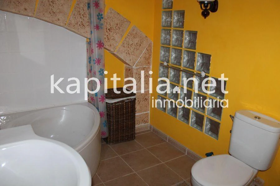 10362 - Encantadora casa de pueblo en la vila