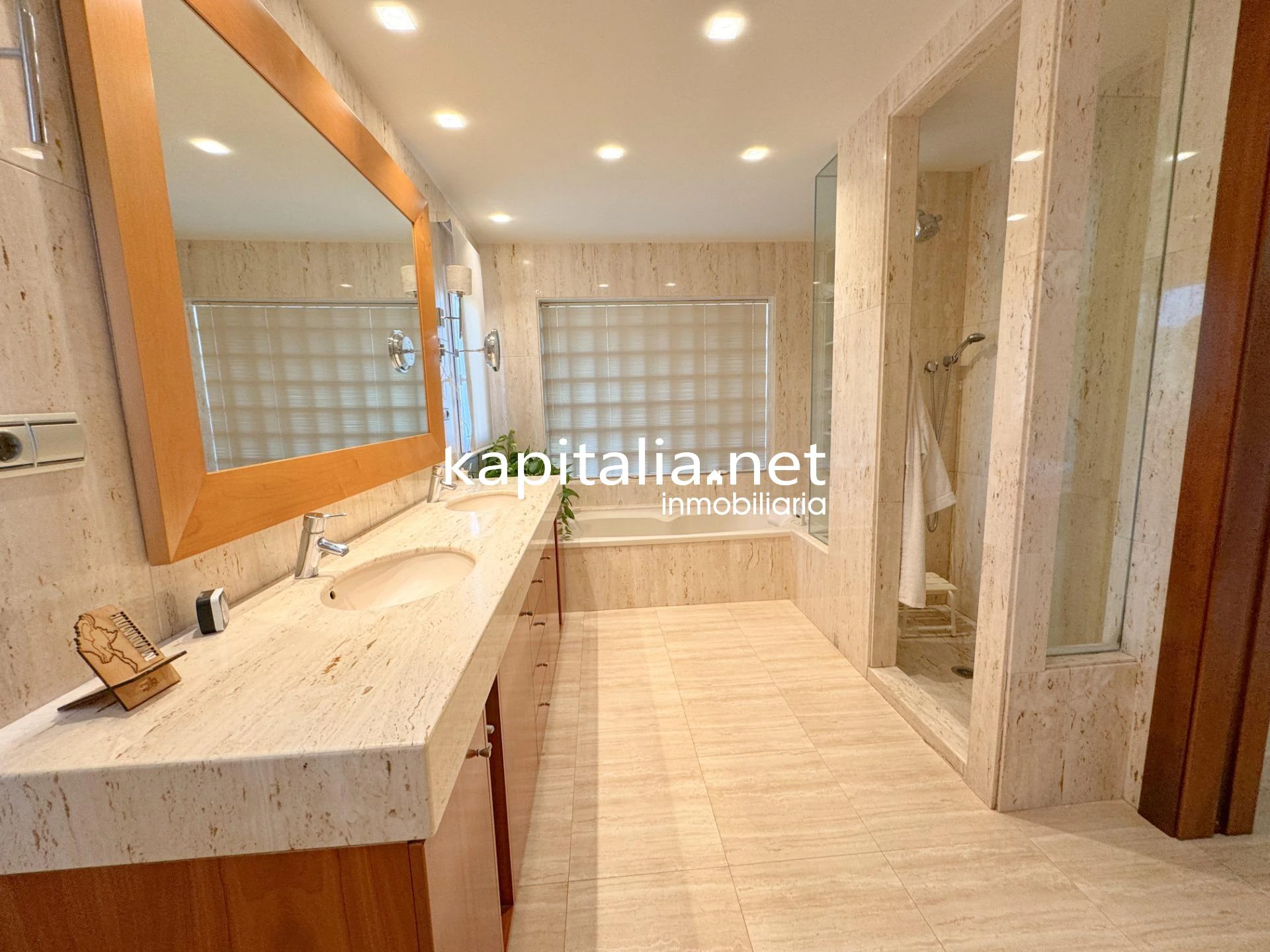09494 - Espectacular chalet a la venta en Banyeres de Mariola (Alicante)
