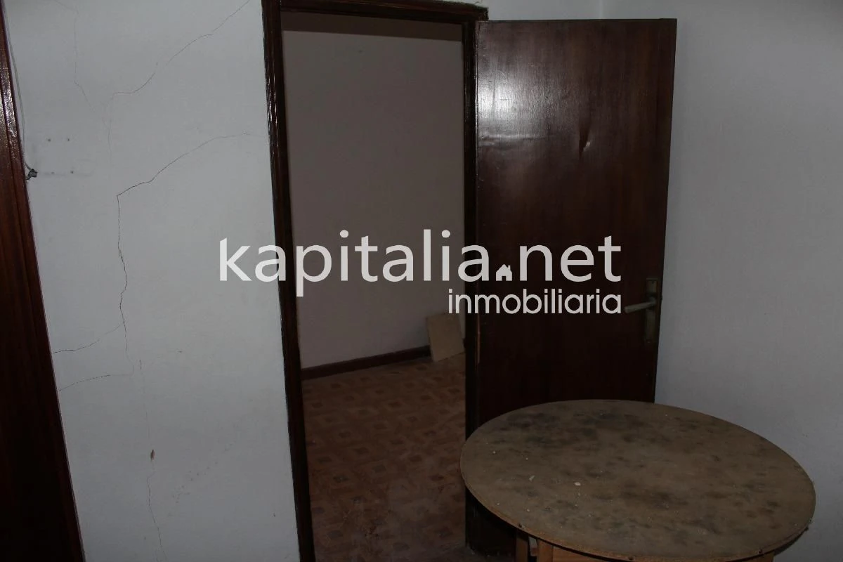 03587 - Casa solar a la venta en Ontinyent (Valencia)