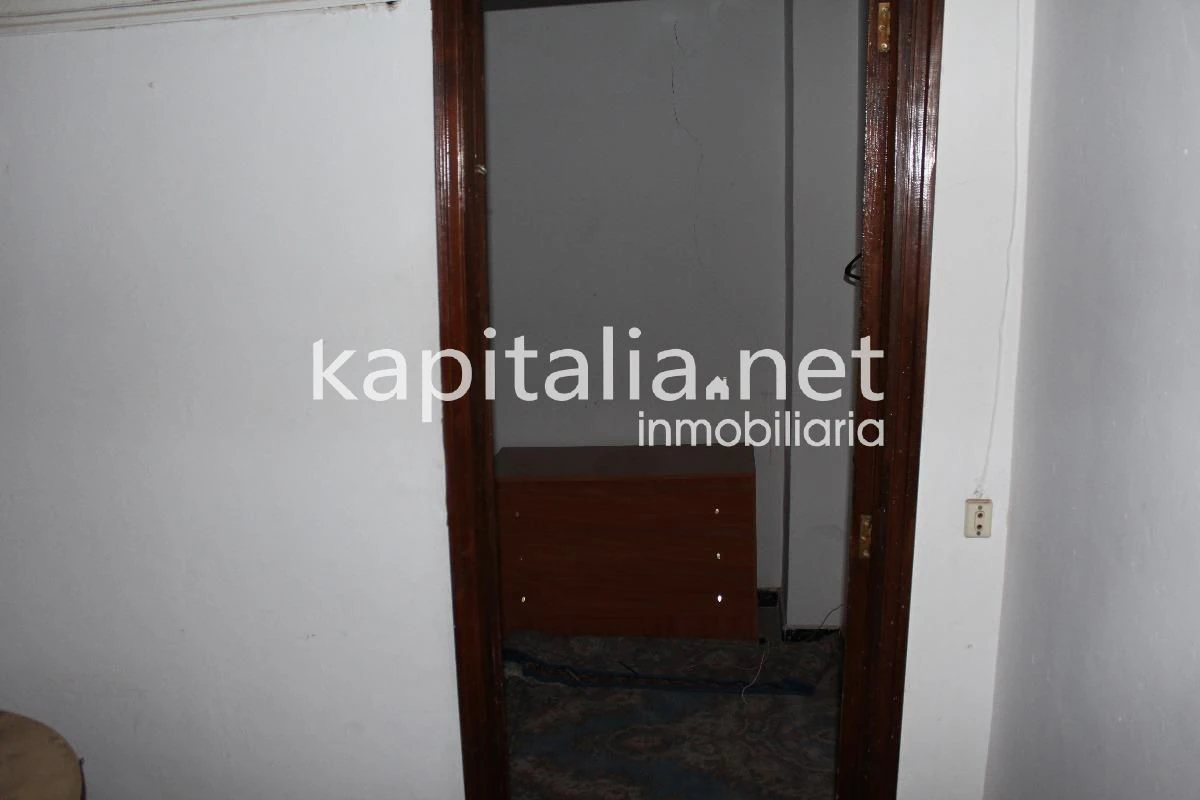03587 - Casa solar a la venta en Ontinyent (Valencia)