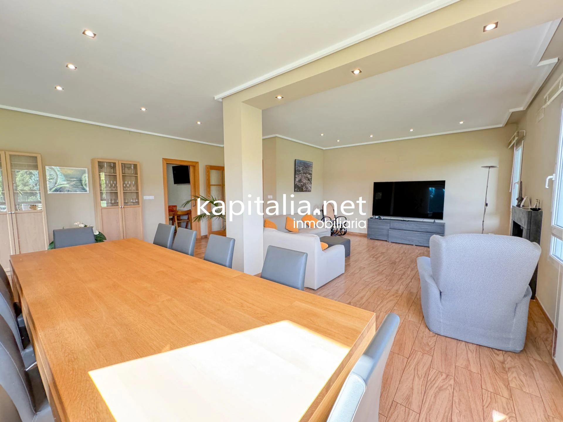 09494 - Espectacular chalet a la venta en Banyeres de Mariola (Alicante)