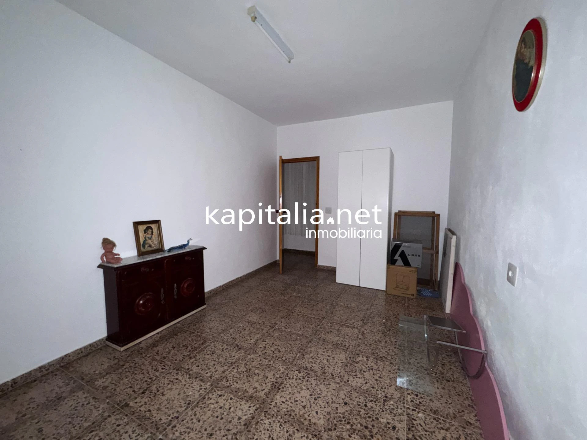 10224 - CASA DE CAMPO A LA VENTA EN ONTINYENT