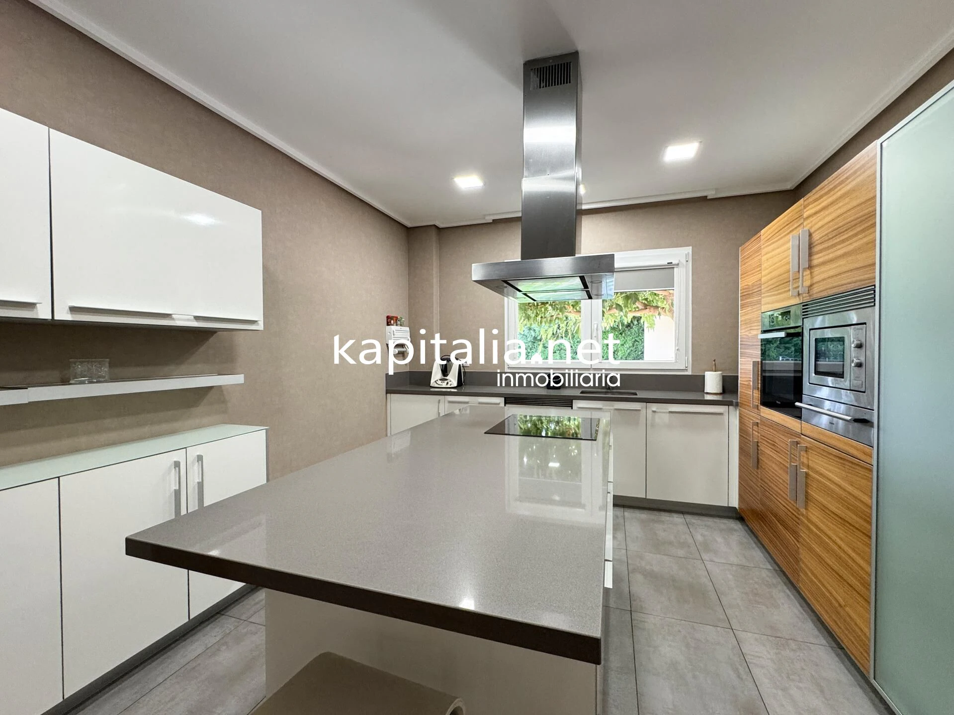 09494 - Espectacular chalet a la venta en Banyeres de Mariola (Alicante)