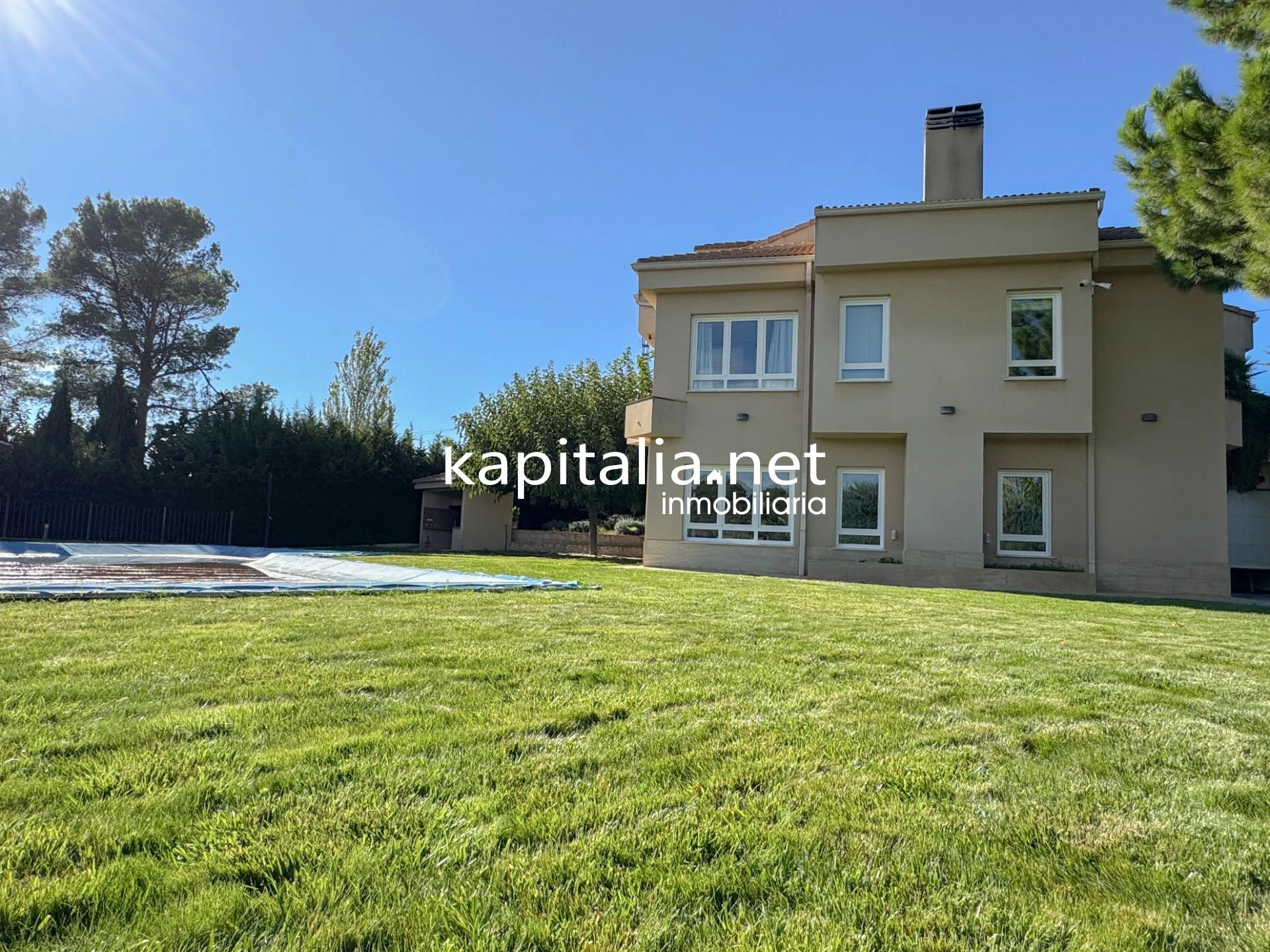 09494 - Espectacular chalet a la venta en Banyeres de Mariola (Alicante)
