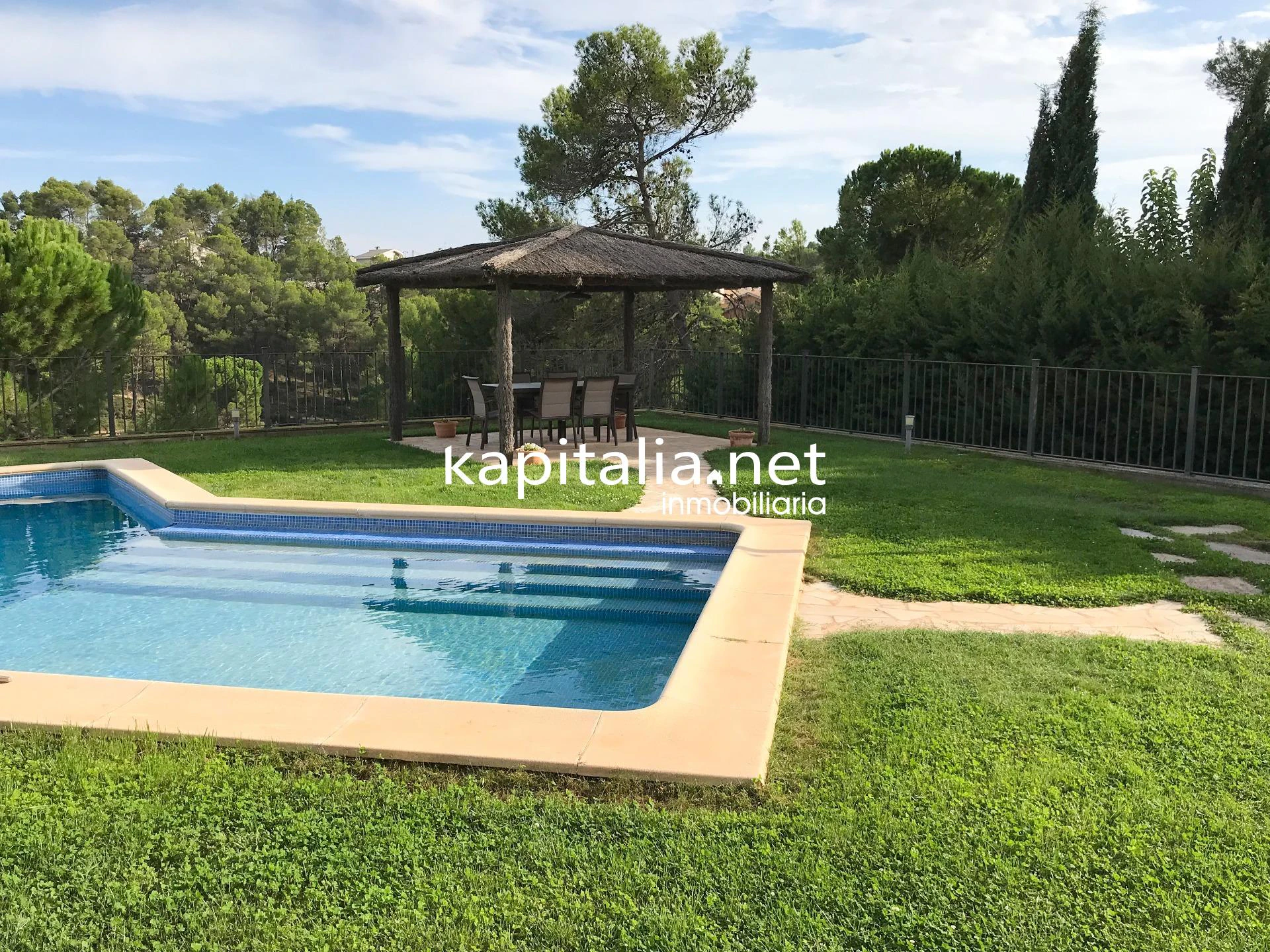 09494 - Espectacular chalet a la venta en Banyeres de Mariola (Alicante)