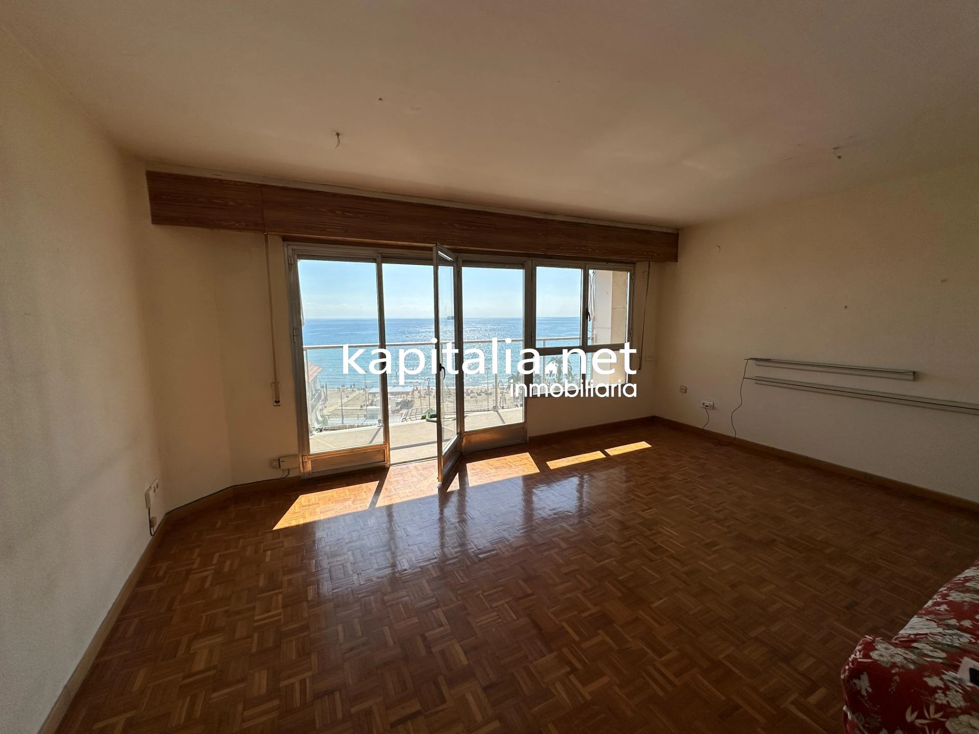 PISO A LA VENTA EN ALICANTE