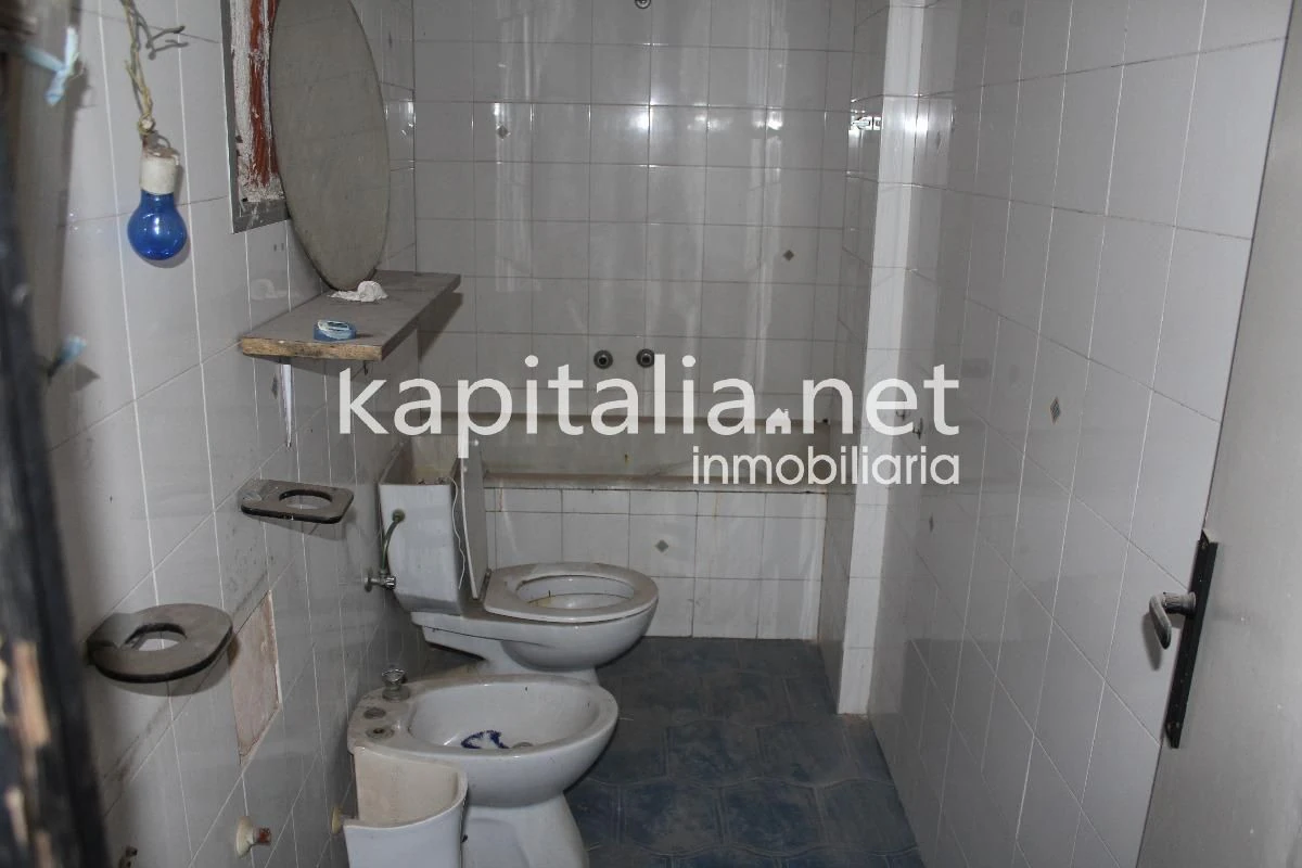 03587 - Casa solar a la venta en Ontinyent (Valencia)