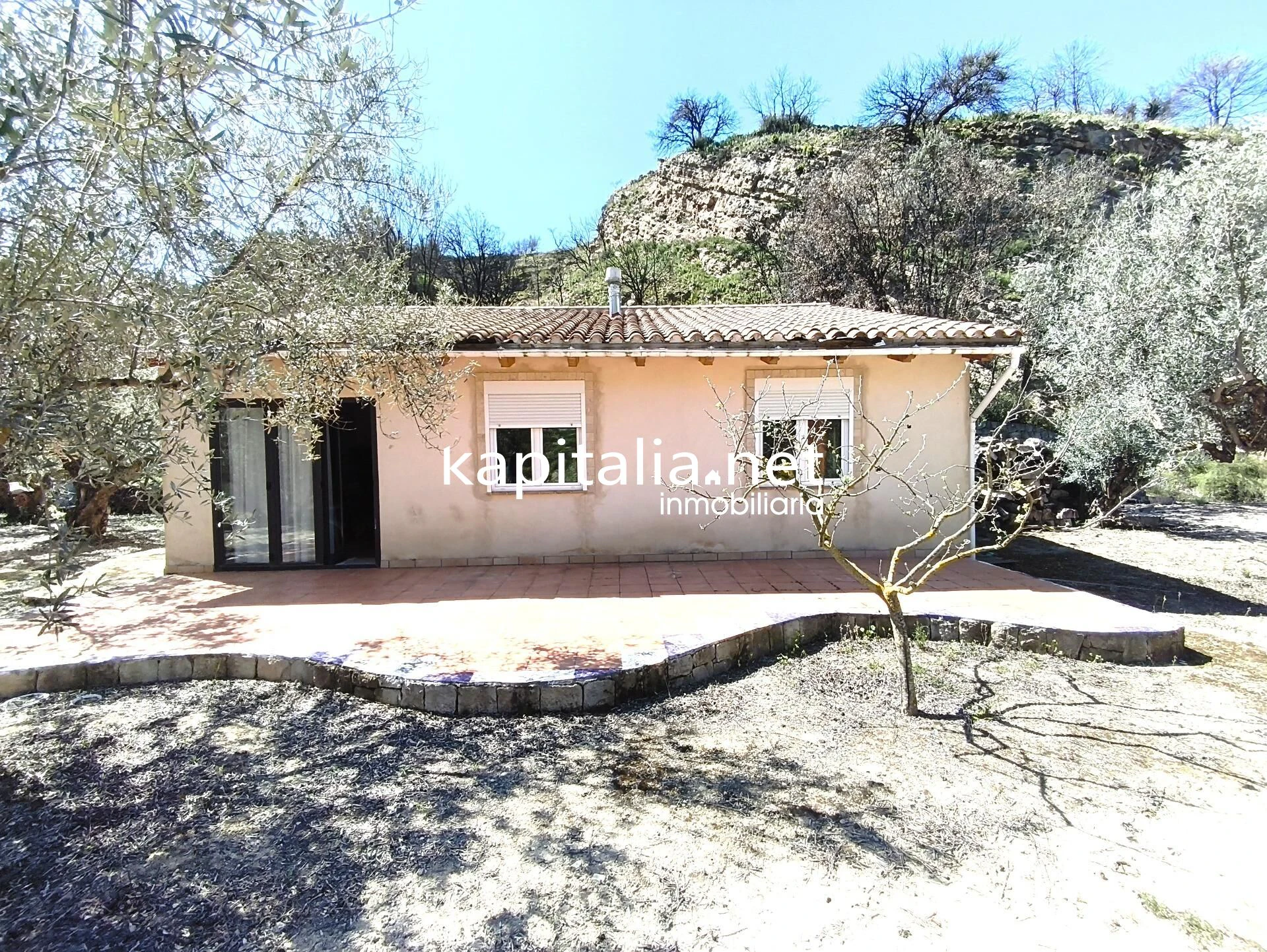 10420 - CASITA A LA VENTA CARRETERA BENILLOBA HACIA ALCOLEJA