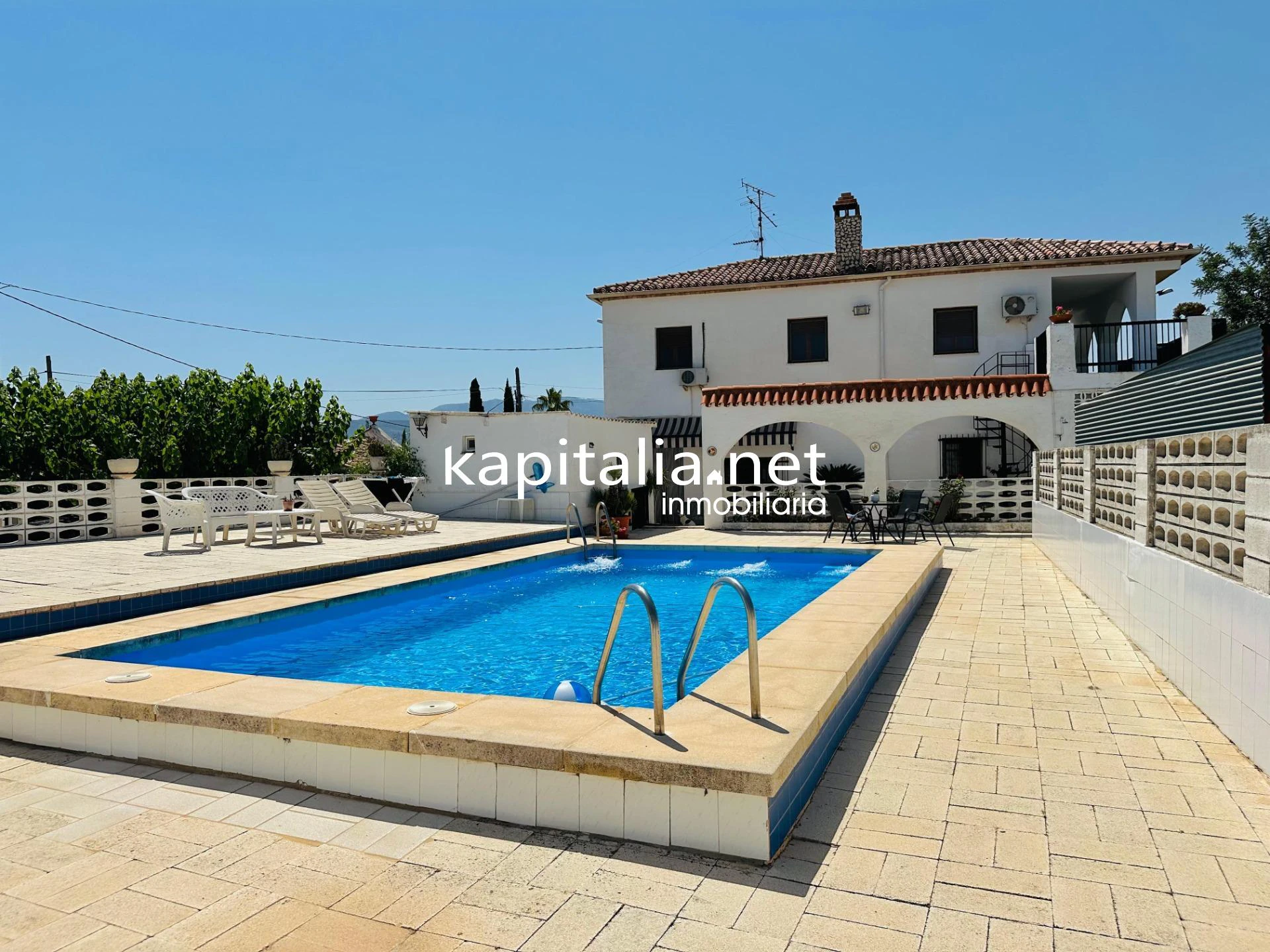 09308 - Chalet en venta en Ontinyent