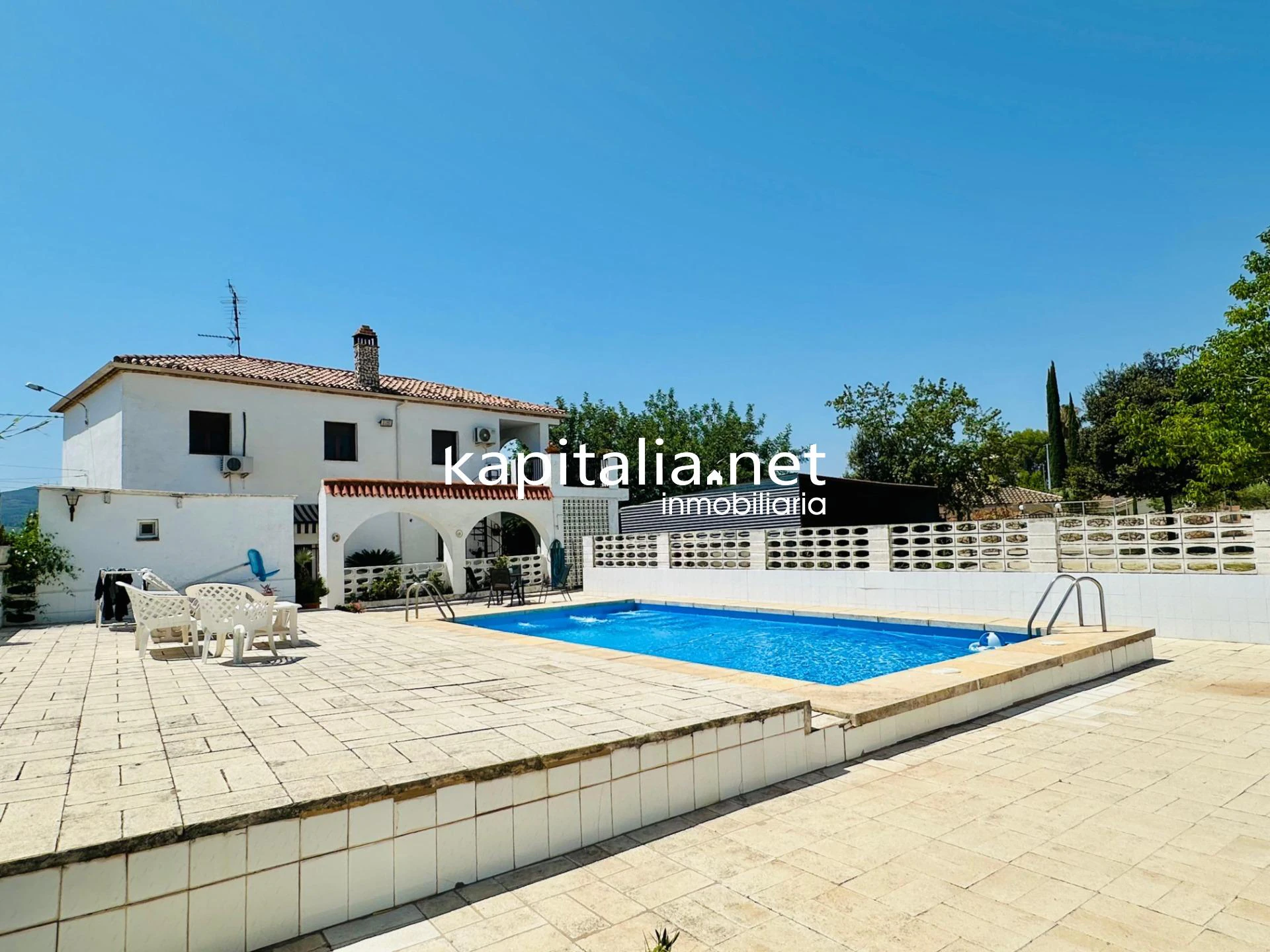09308 - Chalet en venta en Ontinyent