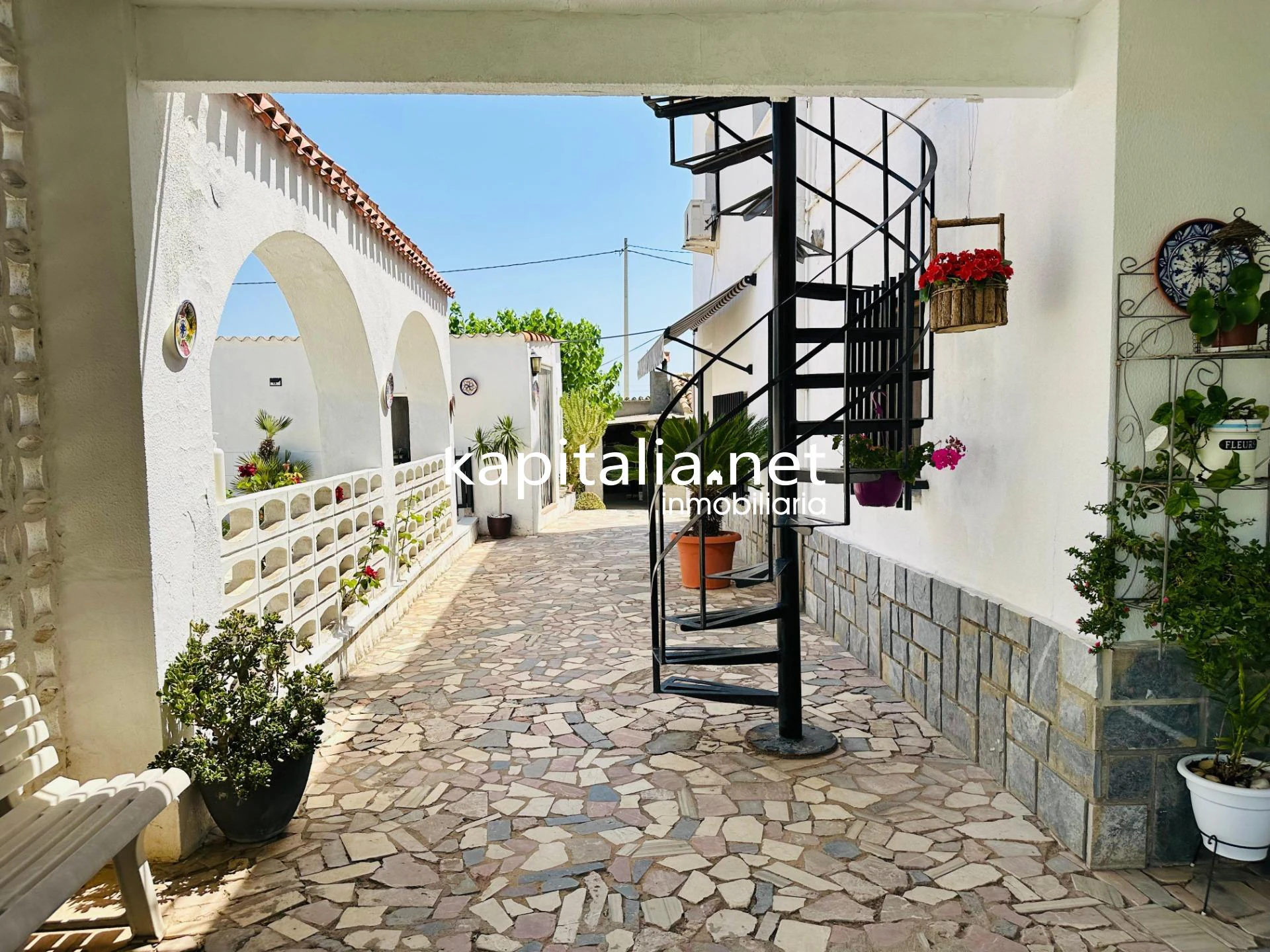 09308 - Chalet en venta en Ontinyent
