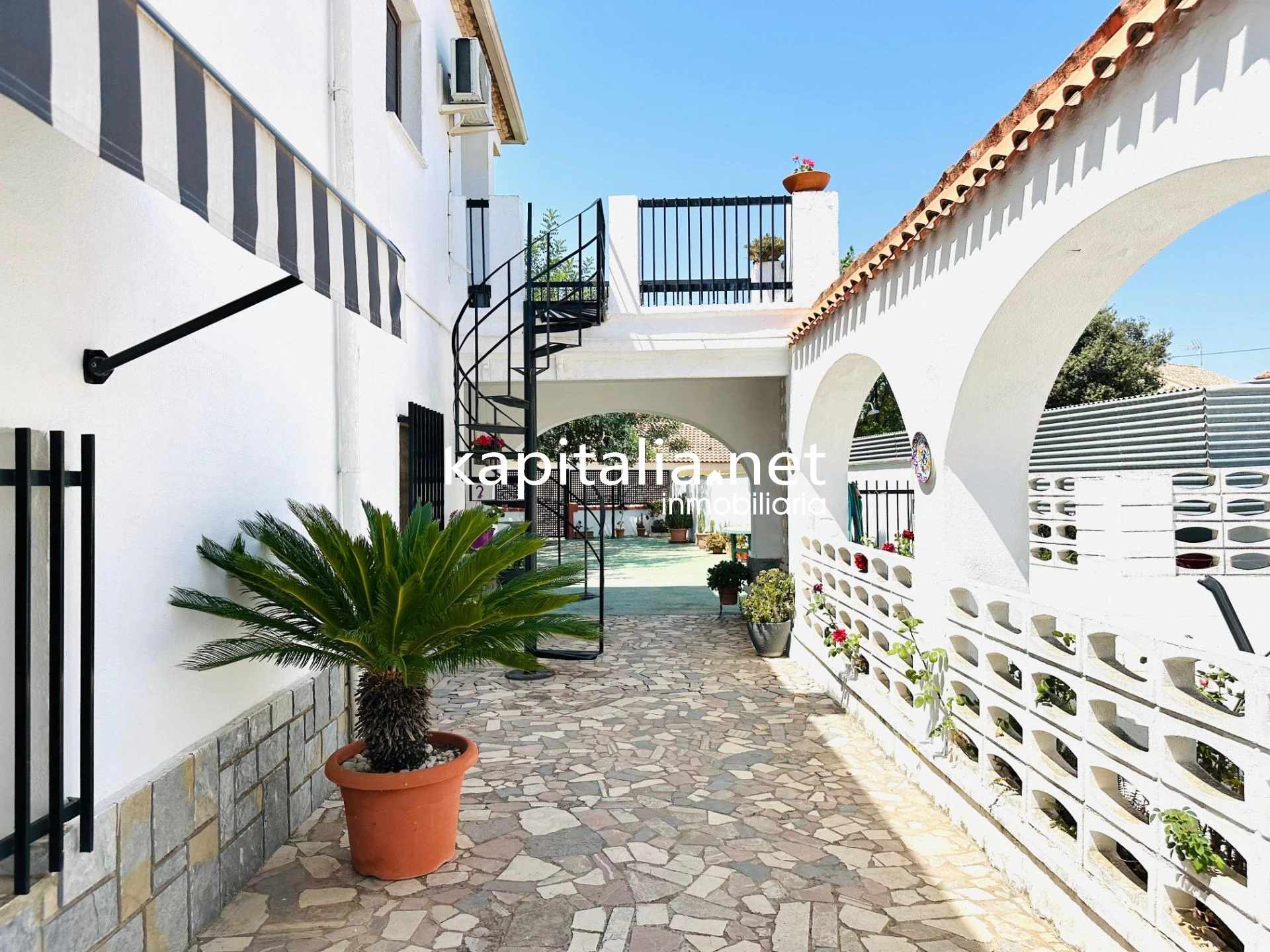 09308 - Chalet en venta en Ontinyent