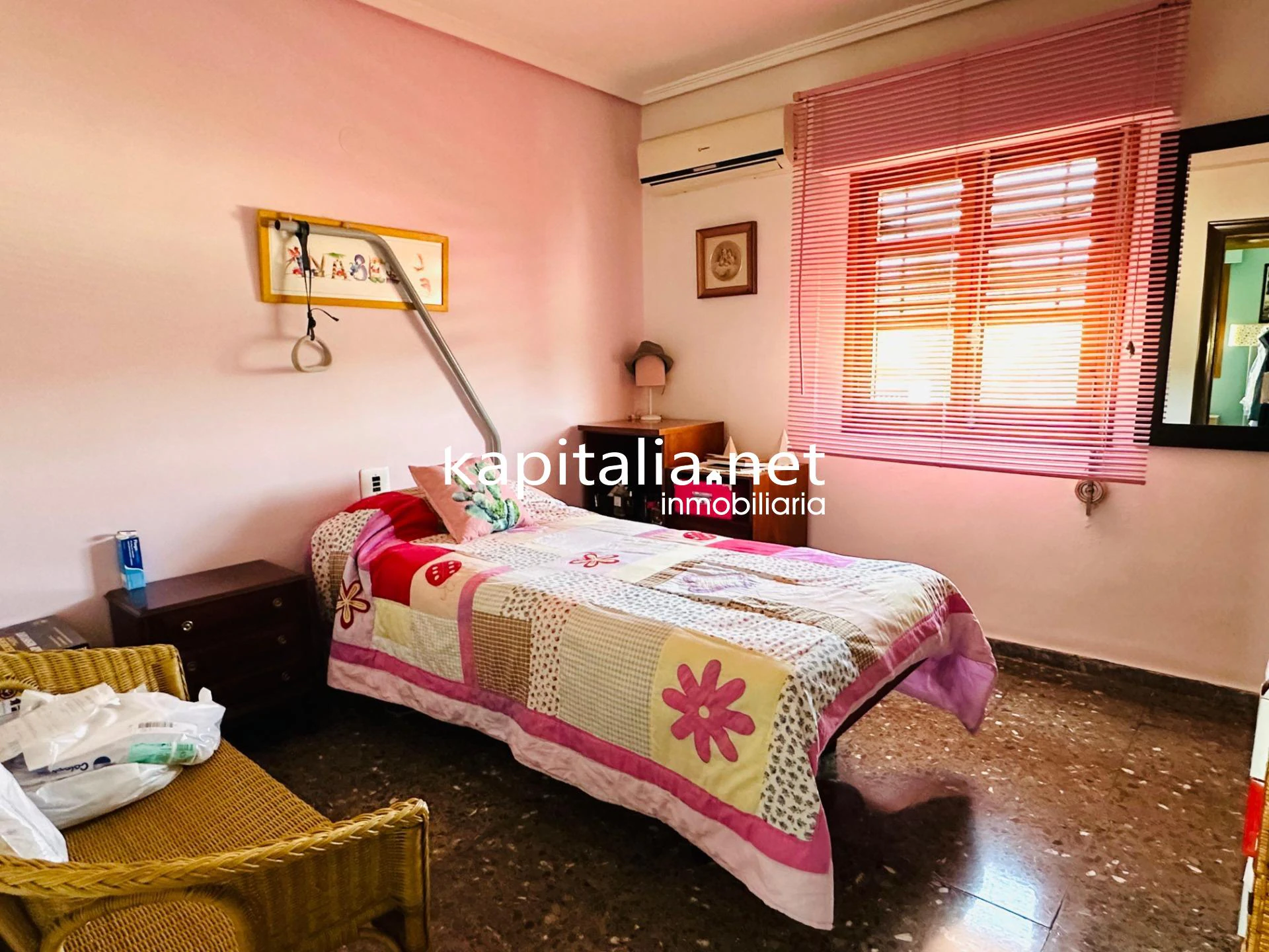 09308 - Chalet en venta en Ontinyent