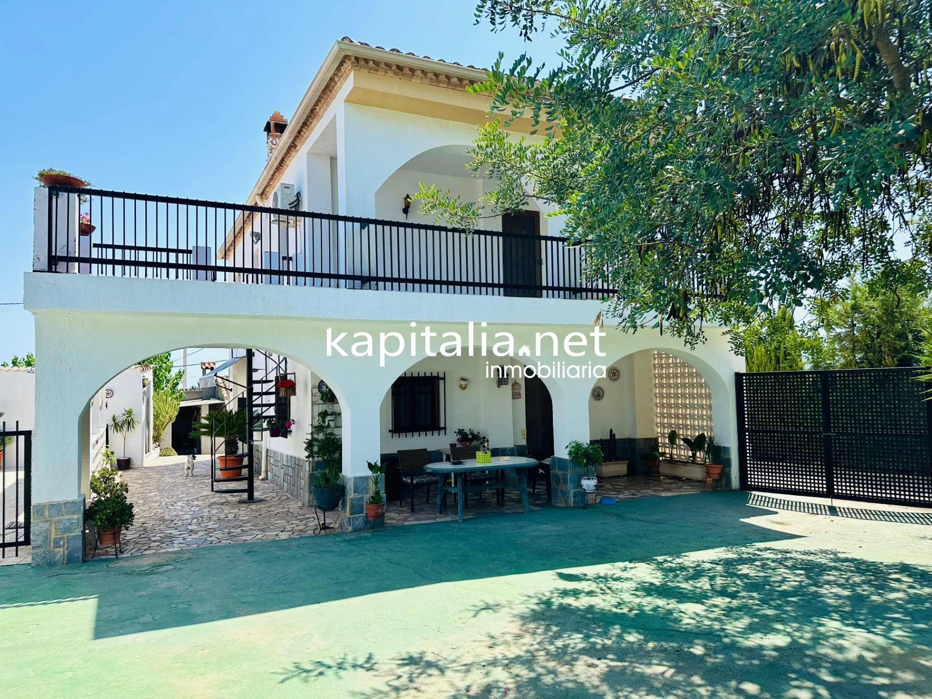 09308 - Chalet en venta en Ontinyent
