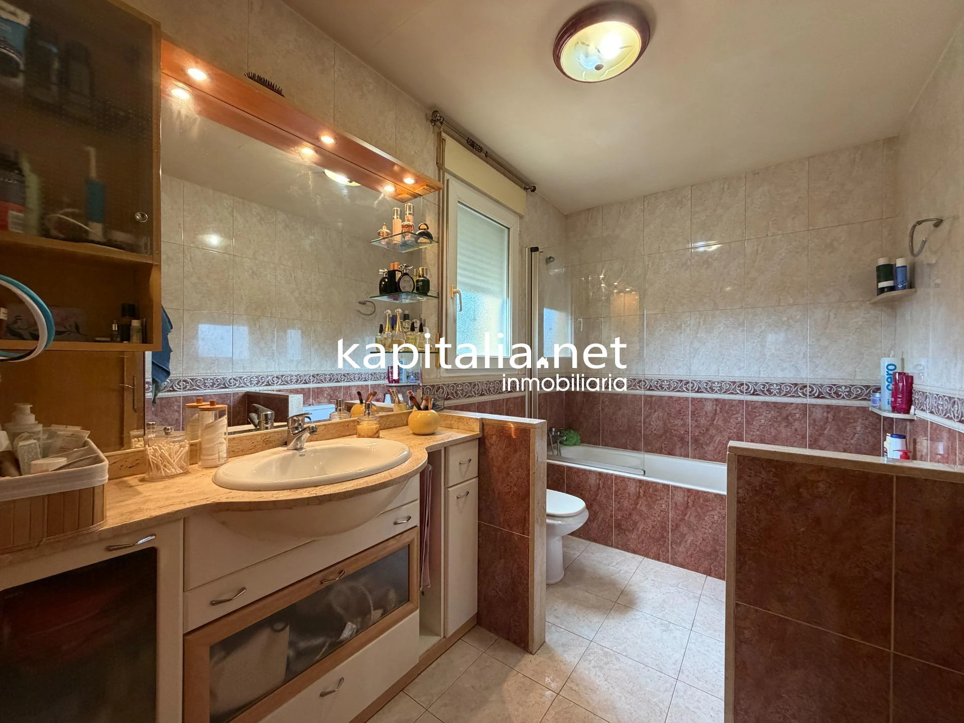 10417 - ESPECTACULAR CHALET EN URBANIZACIÓN EN ONTINYENT.