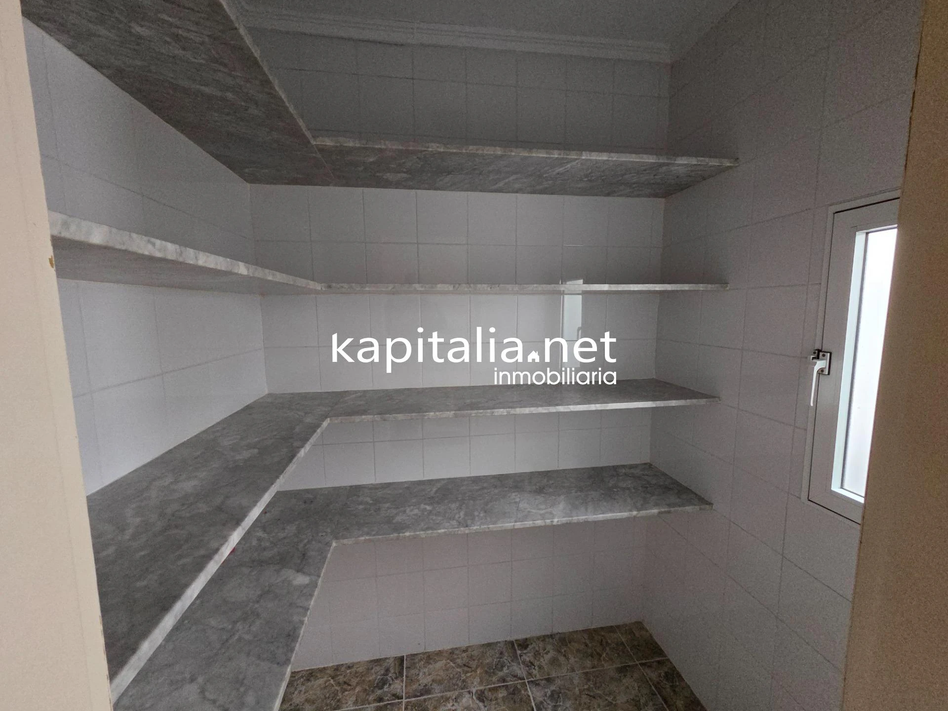 10433 - Acogedor Piso en Ontinyent - Sant Josep en venta.