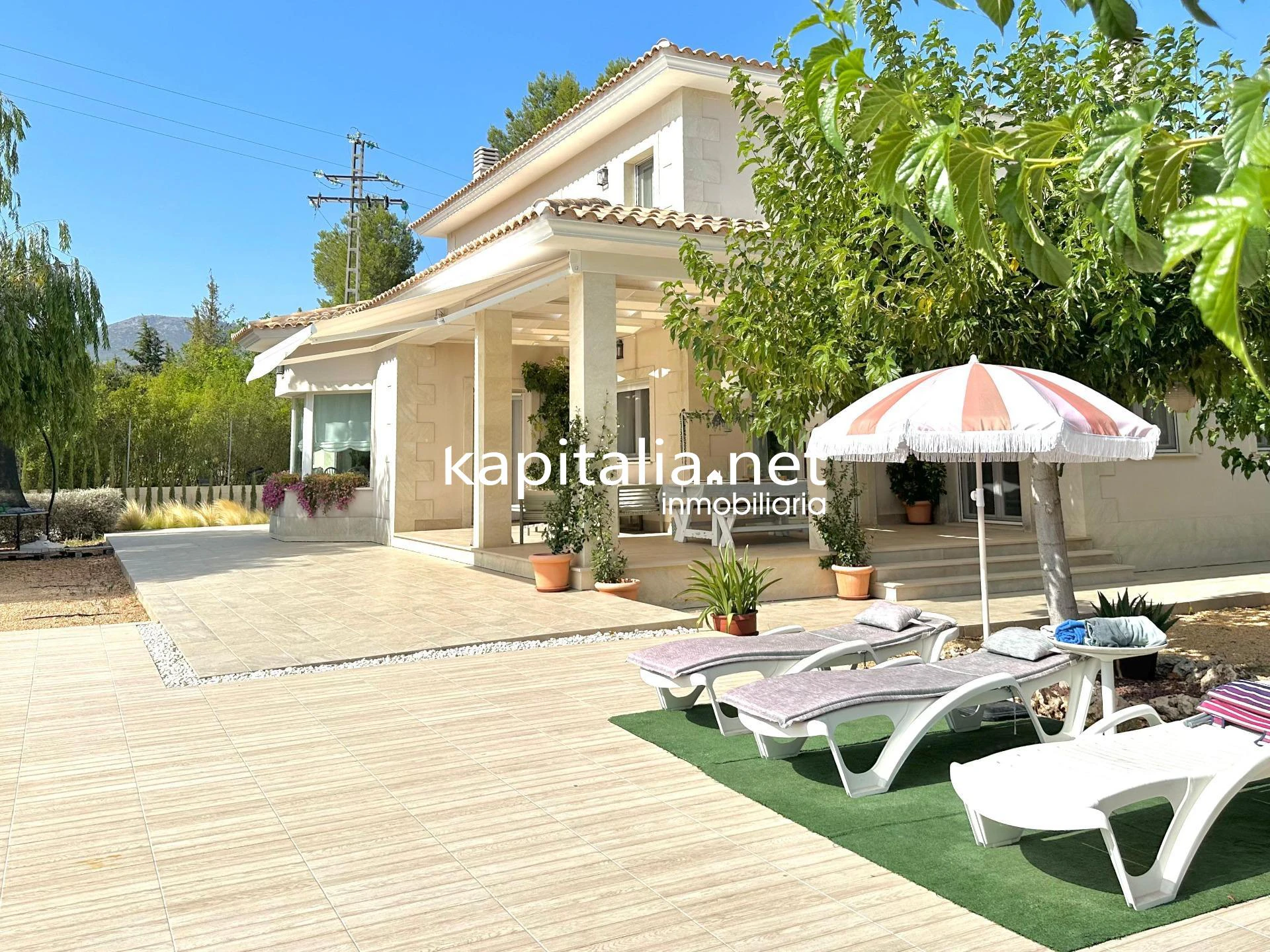 09390 - Magnifico chalet en exclusiva a la venta en Muro de Alcoy