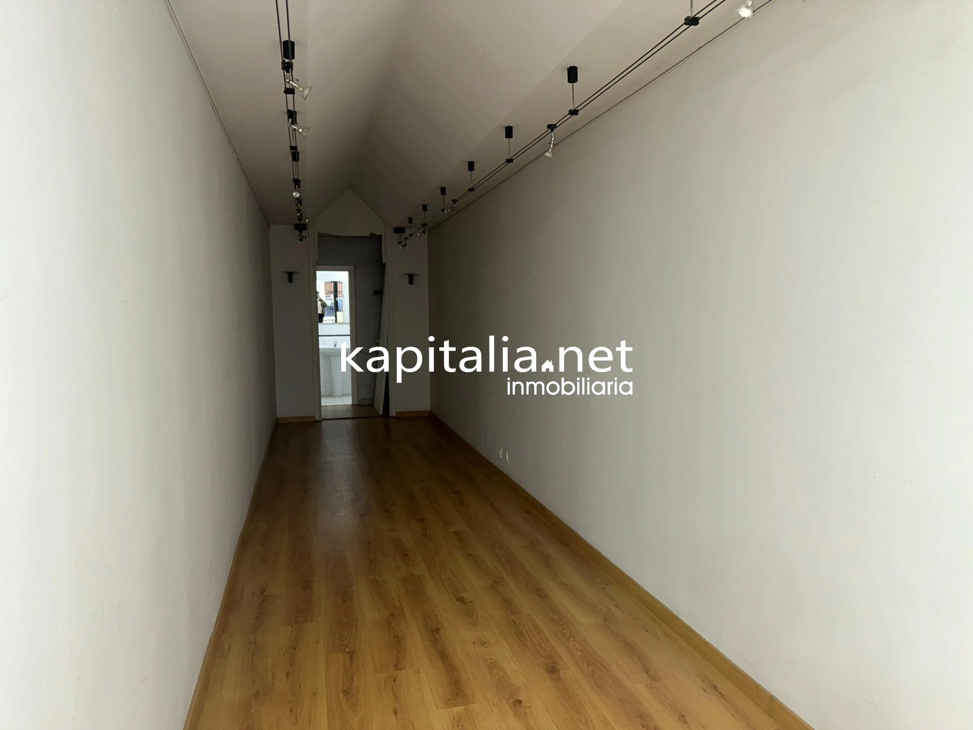 09925 - Property for Rent in Ontinyent