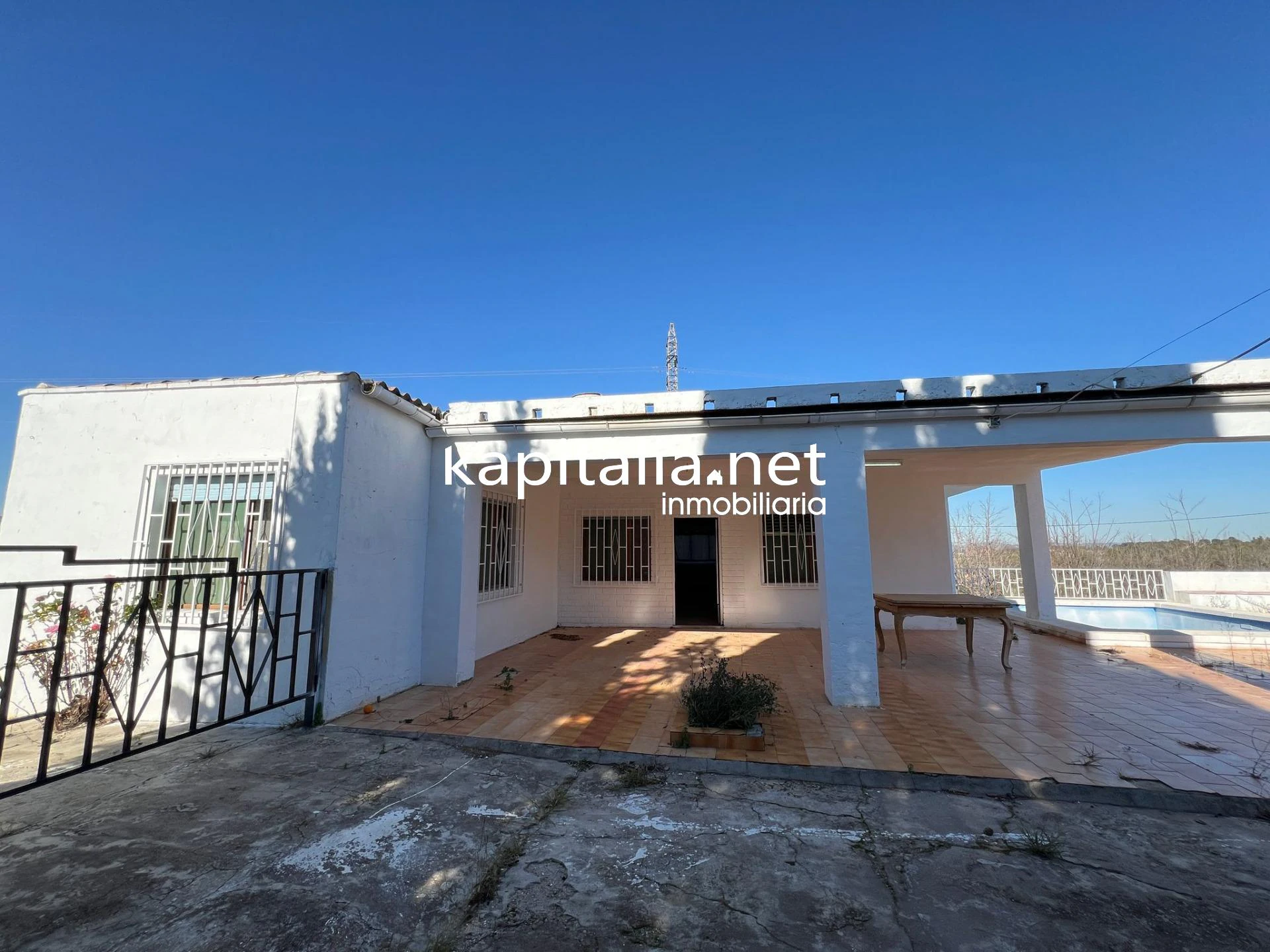 09823 - Chalet a la venta en Ontinyent , zona la Solana .