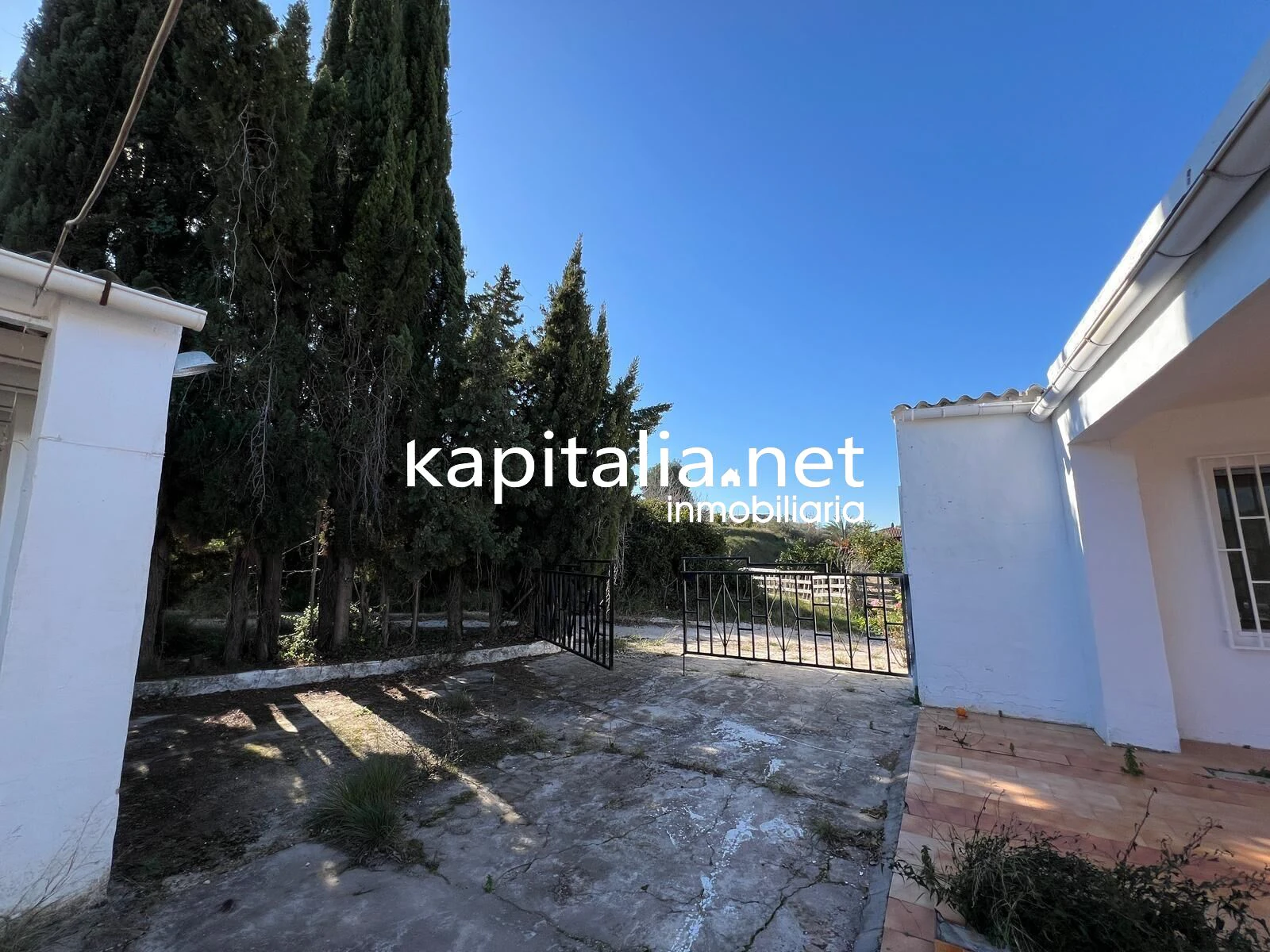 09823 - Chalet a la venta en Ontinyent , zona la Solana .