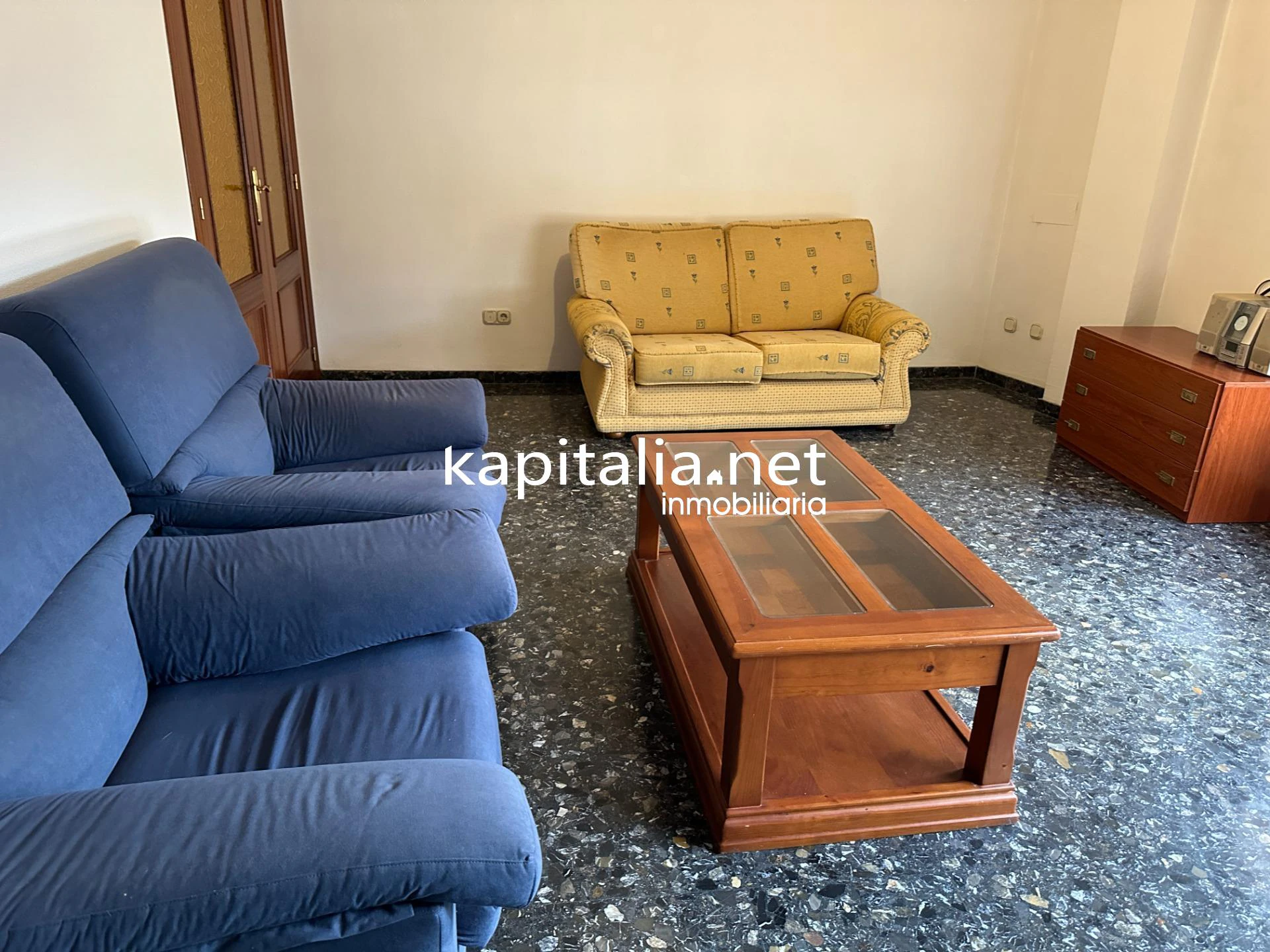10253 - PISO A LA VENTA EN ONTINYENT